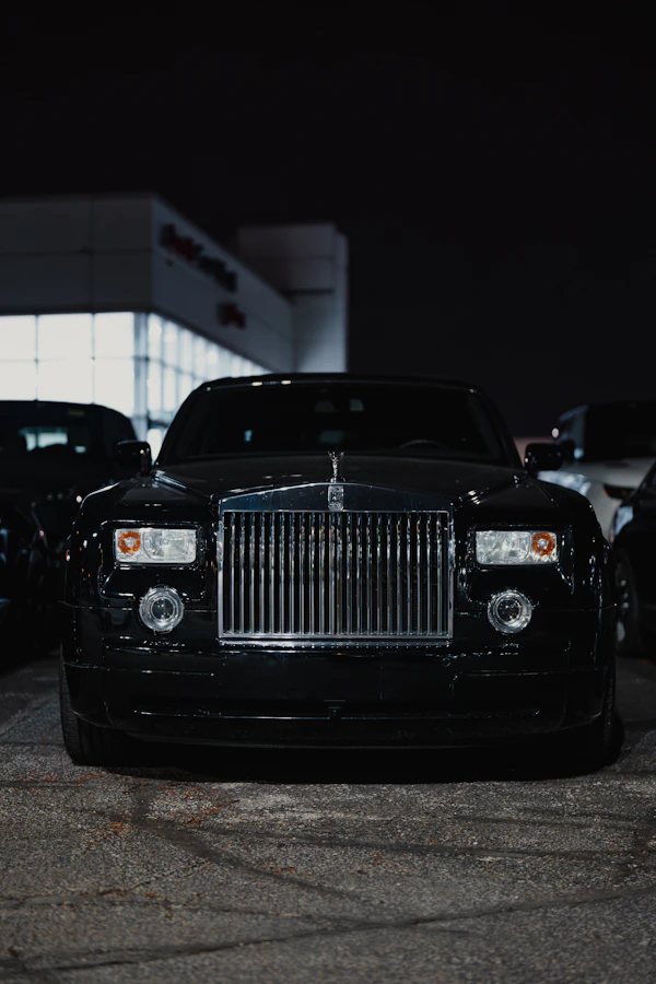 Rolls Royce Phantom chauffeur hire