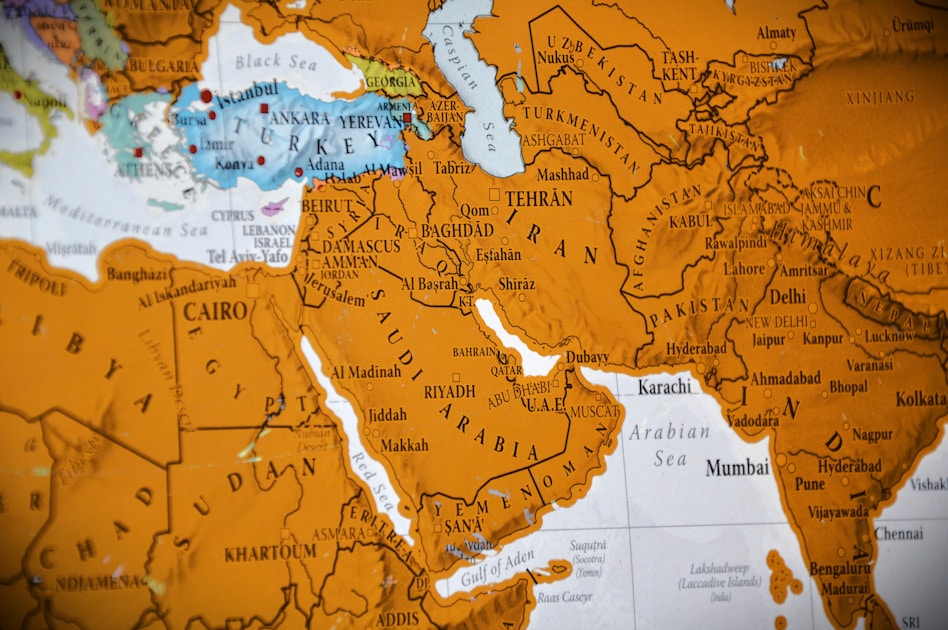 Israel-Lebanon 10-Day Ceasefire: What Trump's Historic Deal Means for Oil Prices and the Middle East