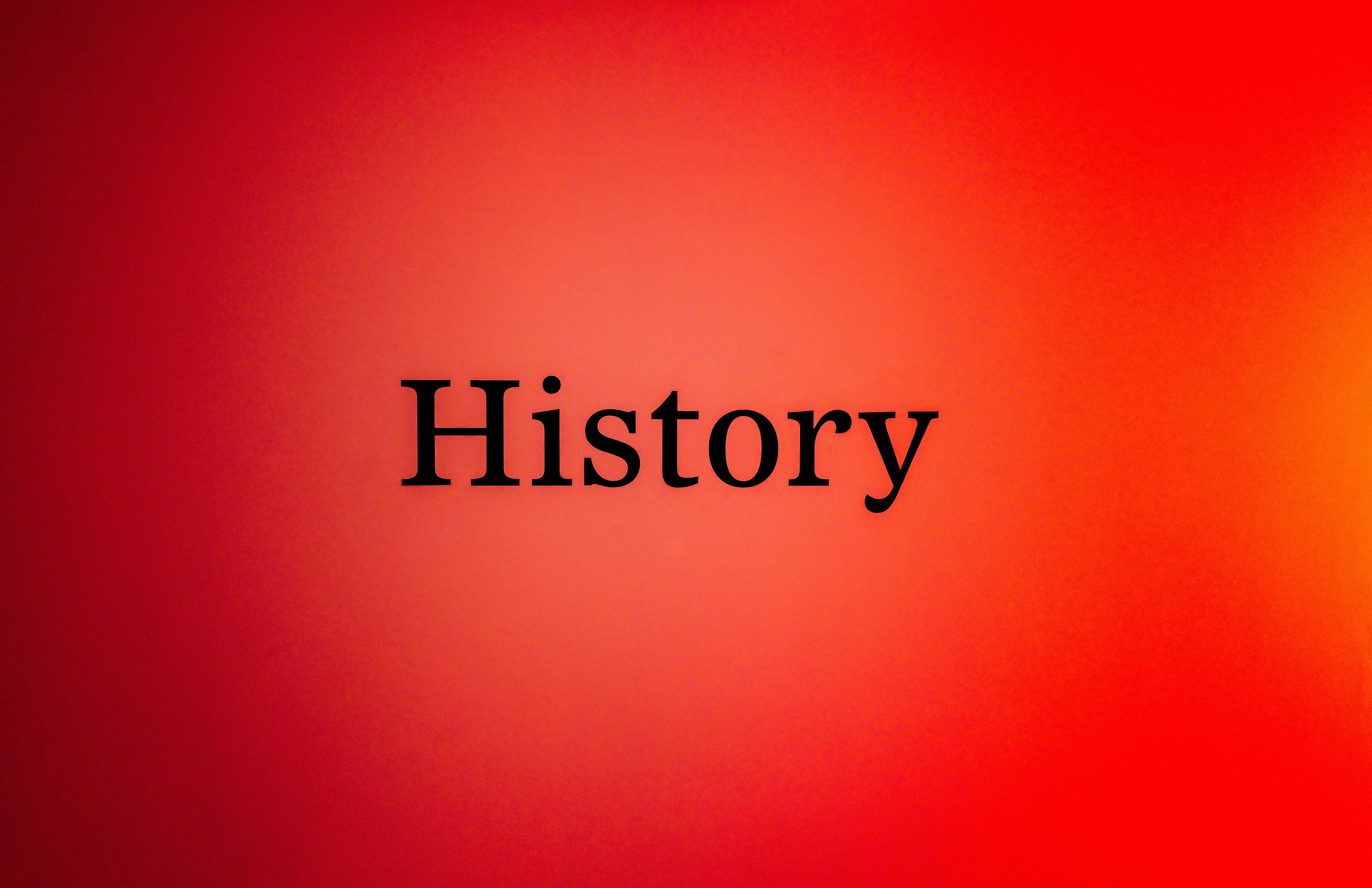 HistCAD: Una representación CAD paramétrica basada en historial consciente de restricciones, conjunto de datos y referencia con complejidad industrial