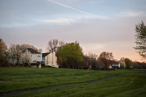 House value of my home: what the number means and why your brain starts spending it
