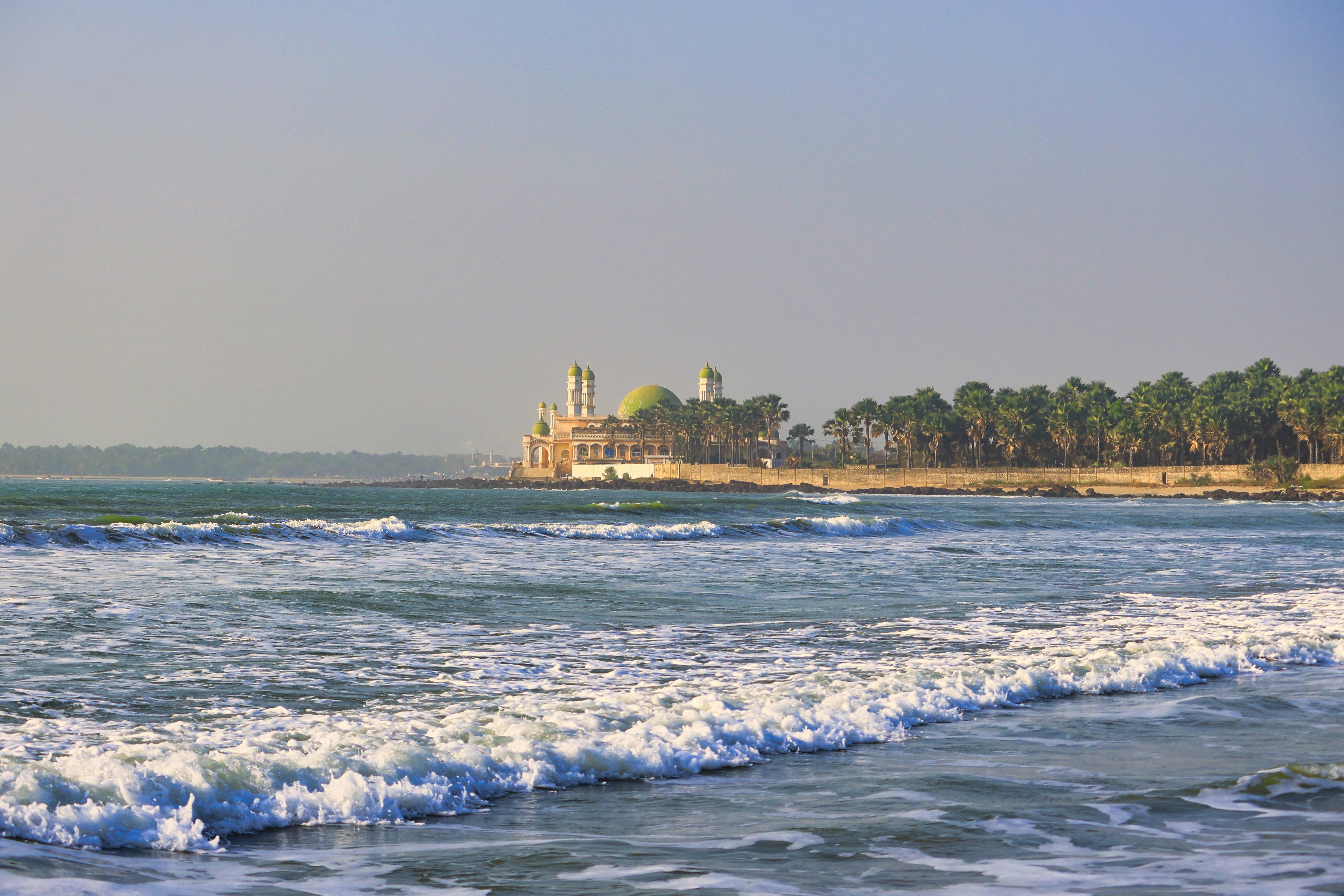 Stay online in the Gambia with a prepaid eSIM from eSIMlii. Instant activation, no roaming charges, and reliable coverage.