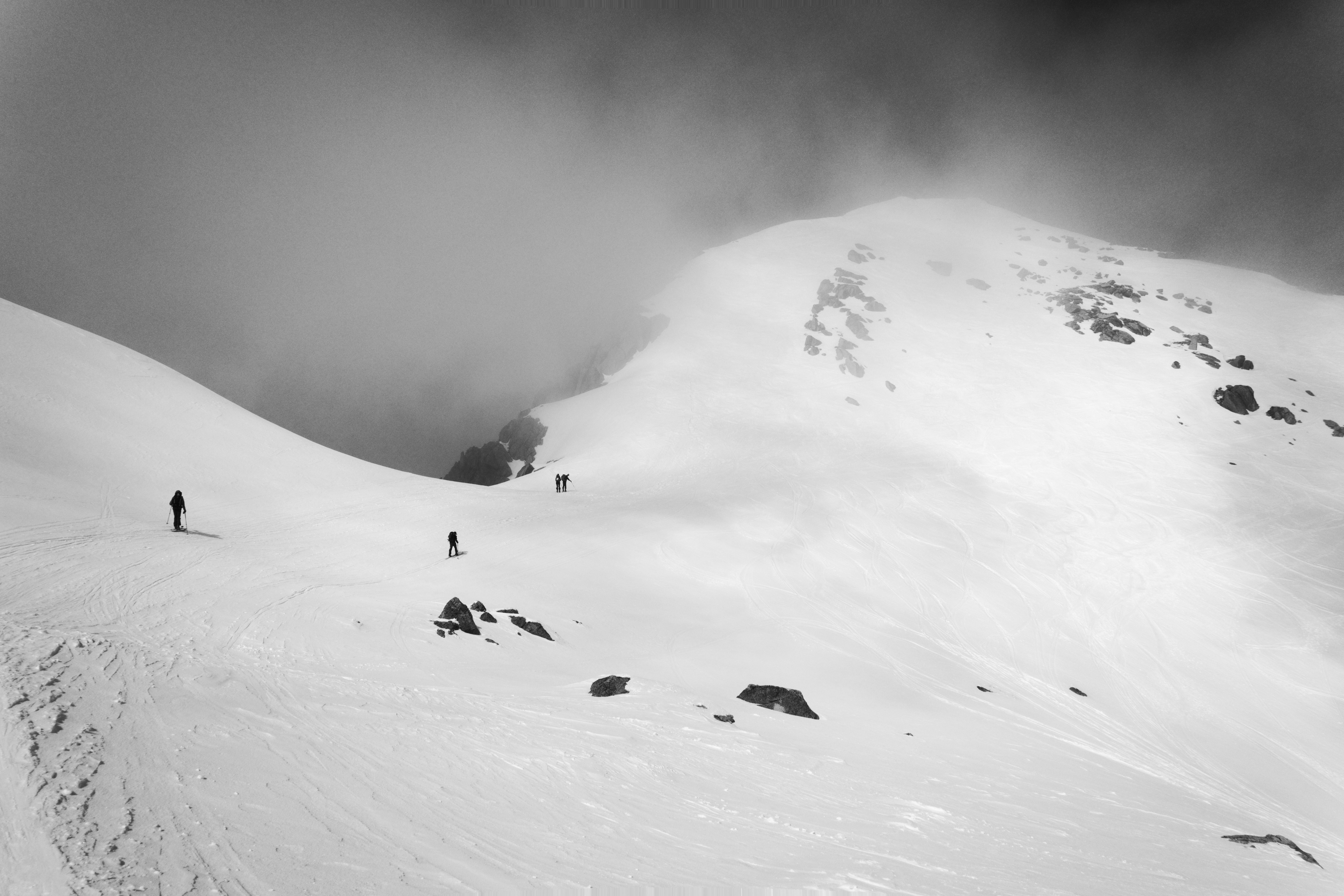케이뱅크, 신저가 늪 탈출 시도: 현재 상황과 미래 전략
