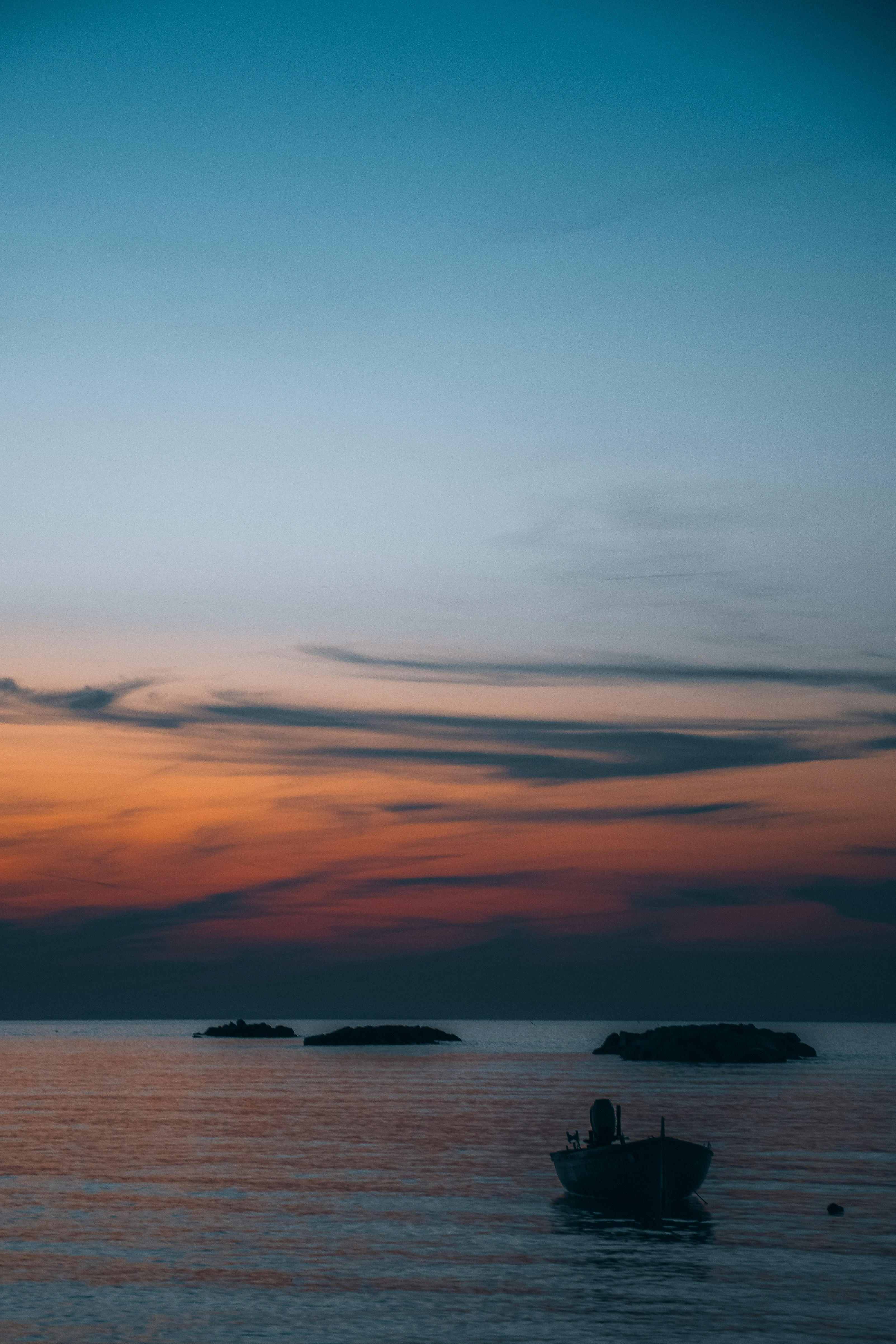 Photo by aleemagnoph