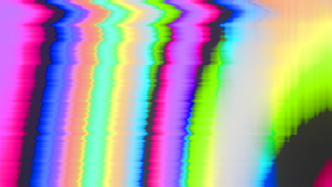 Static colorata pe ecran televizor