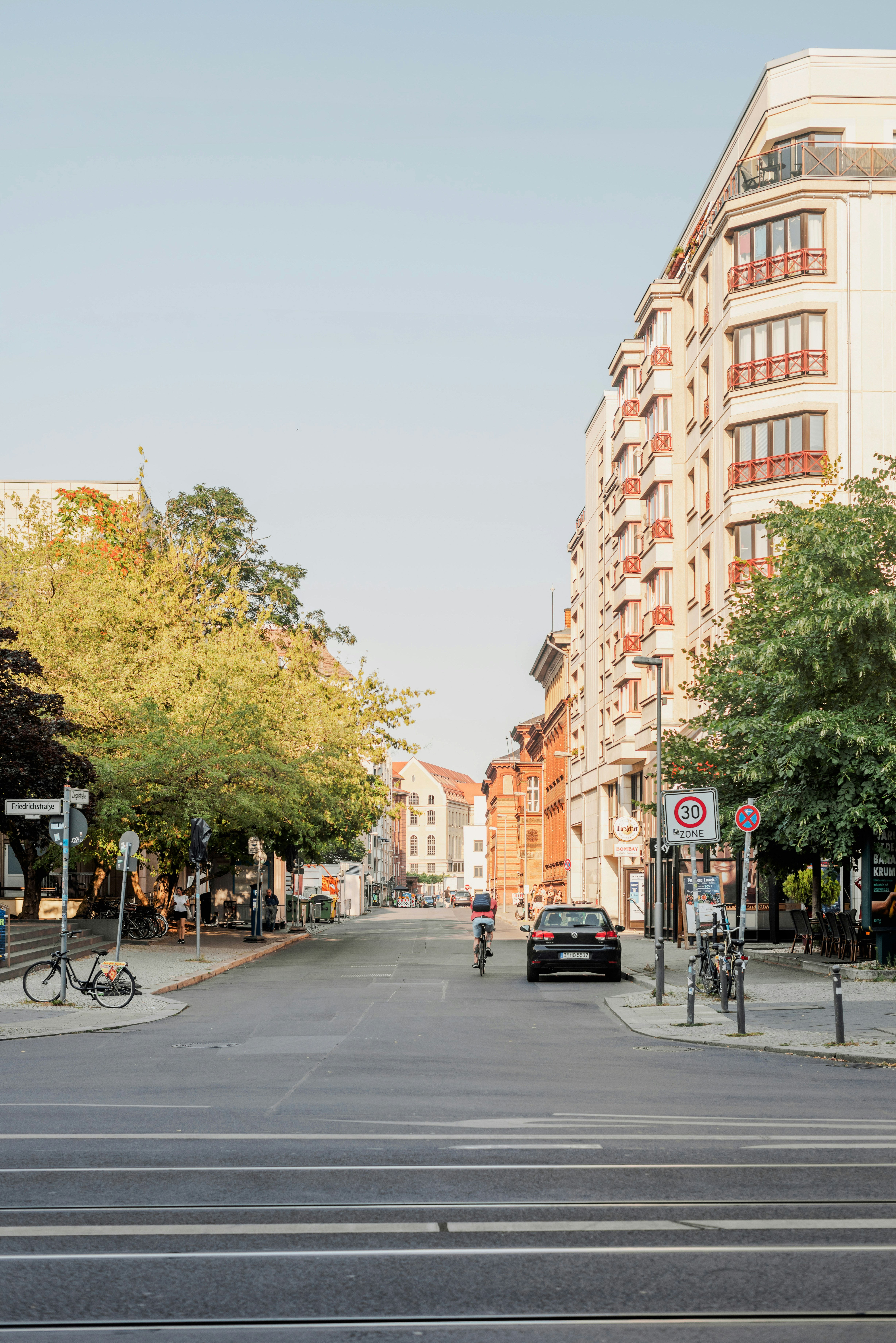 Photo by eugenivy_now