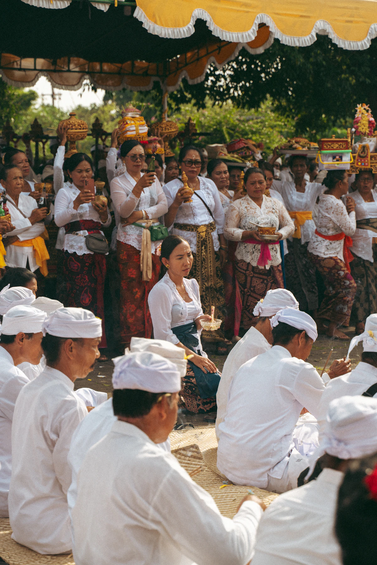 Gedong Kirtya Lontar Manuscript & Buleleng Royal Palace Tour