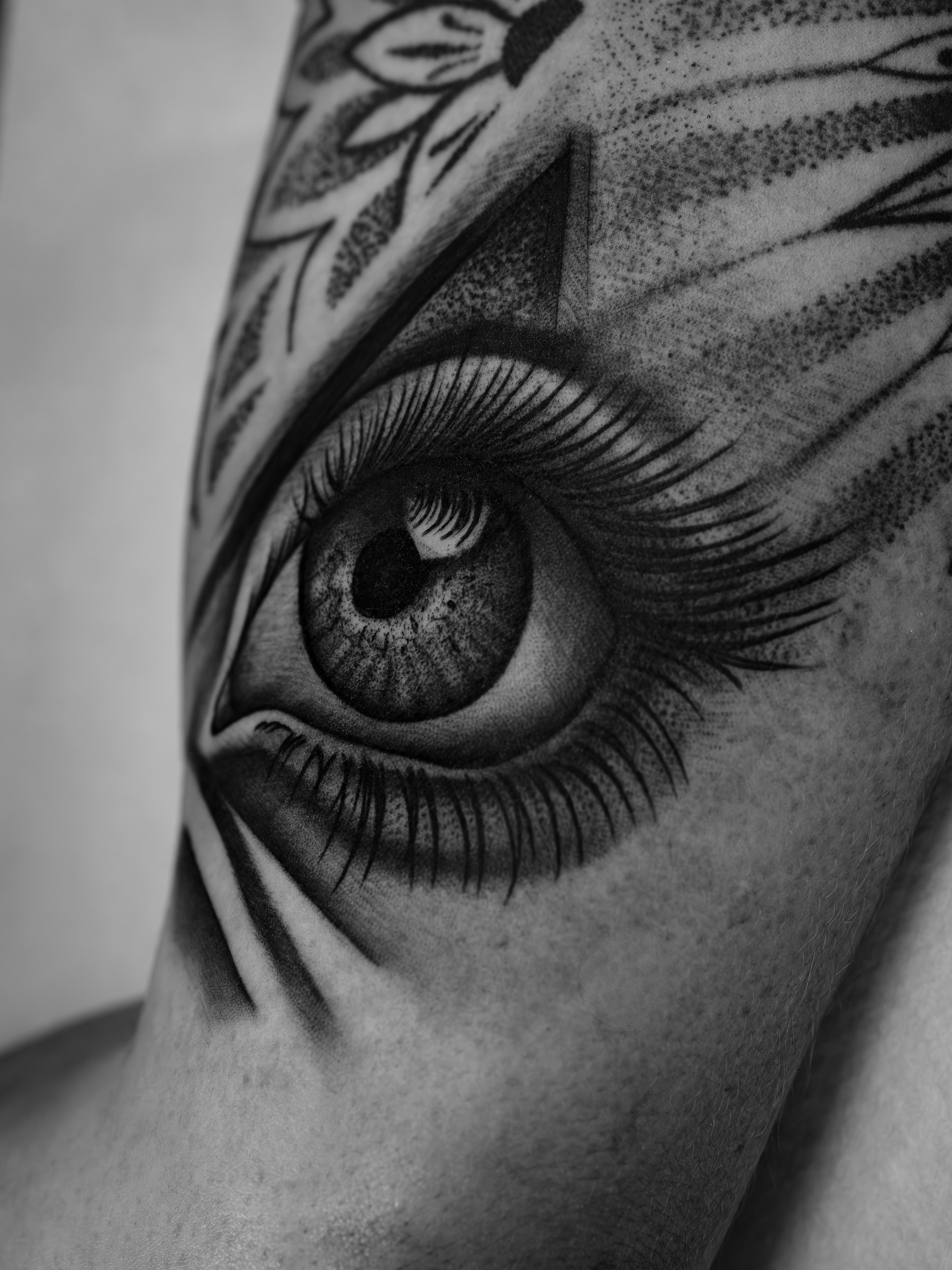 black grey tattoo