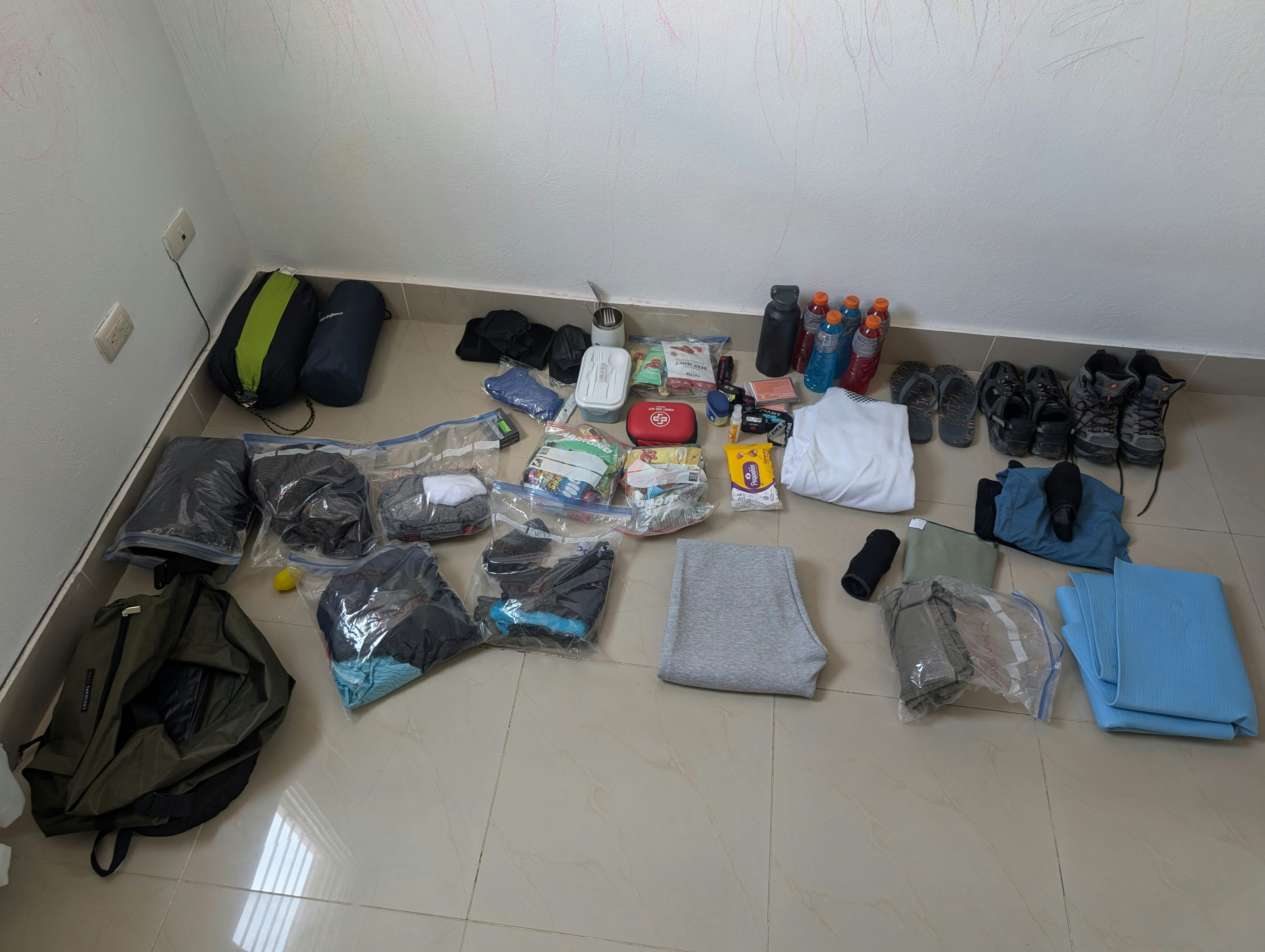 Calzado de senderismo para rutas en República Dominicana