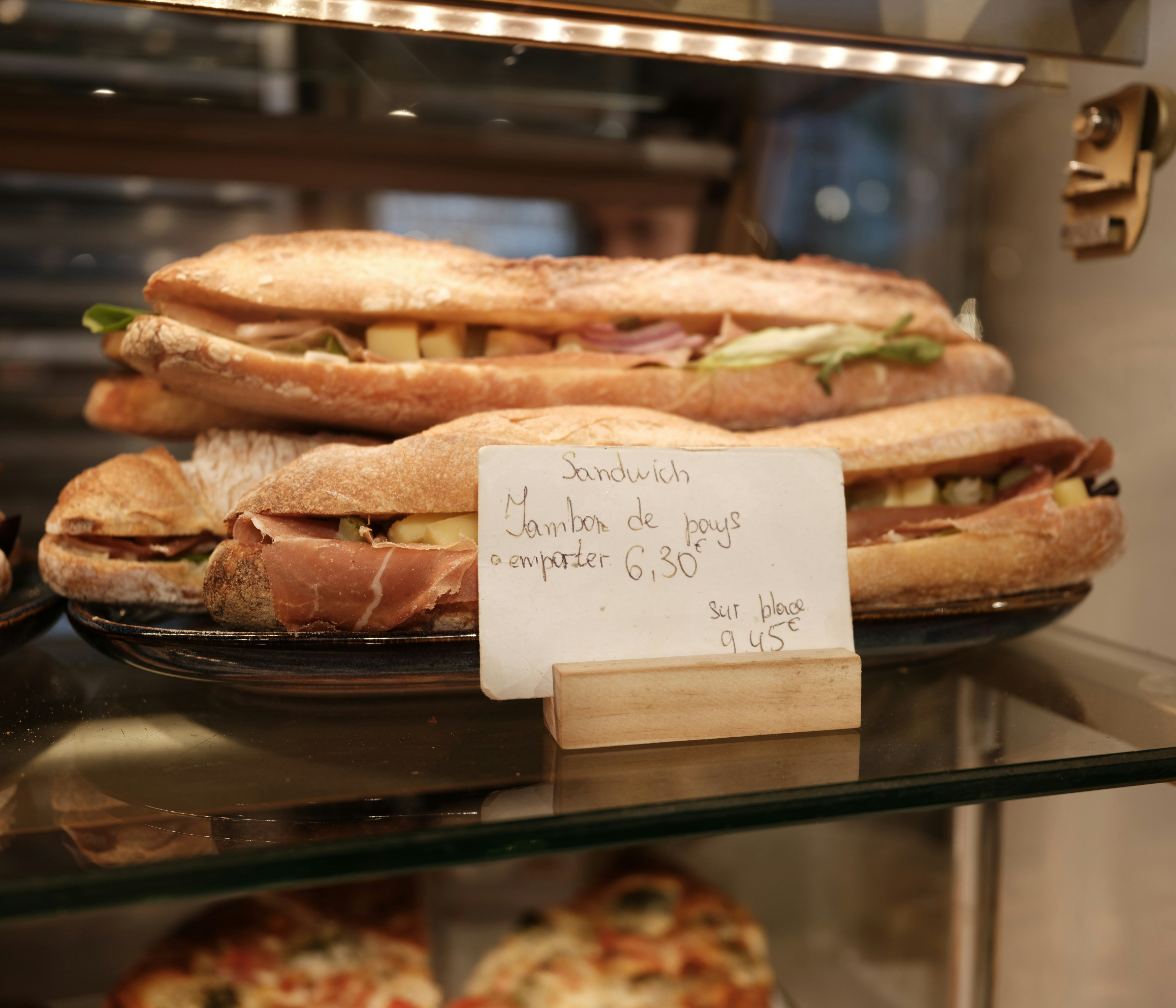 Victorias Deli and Cafe