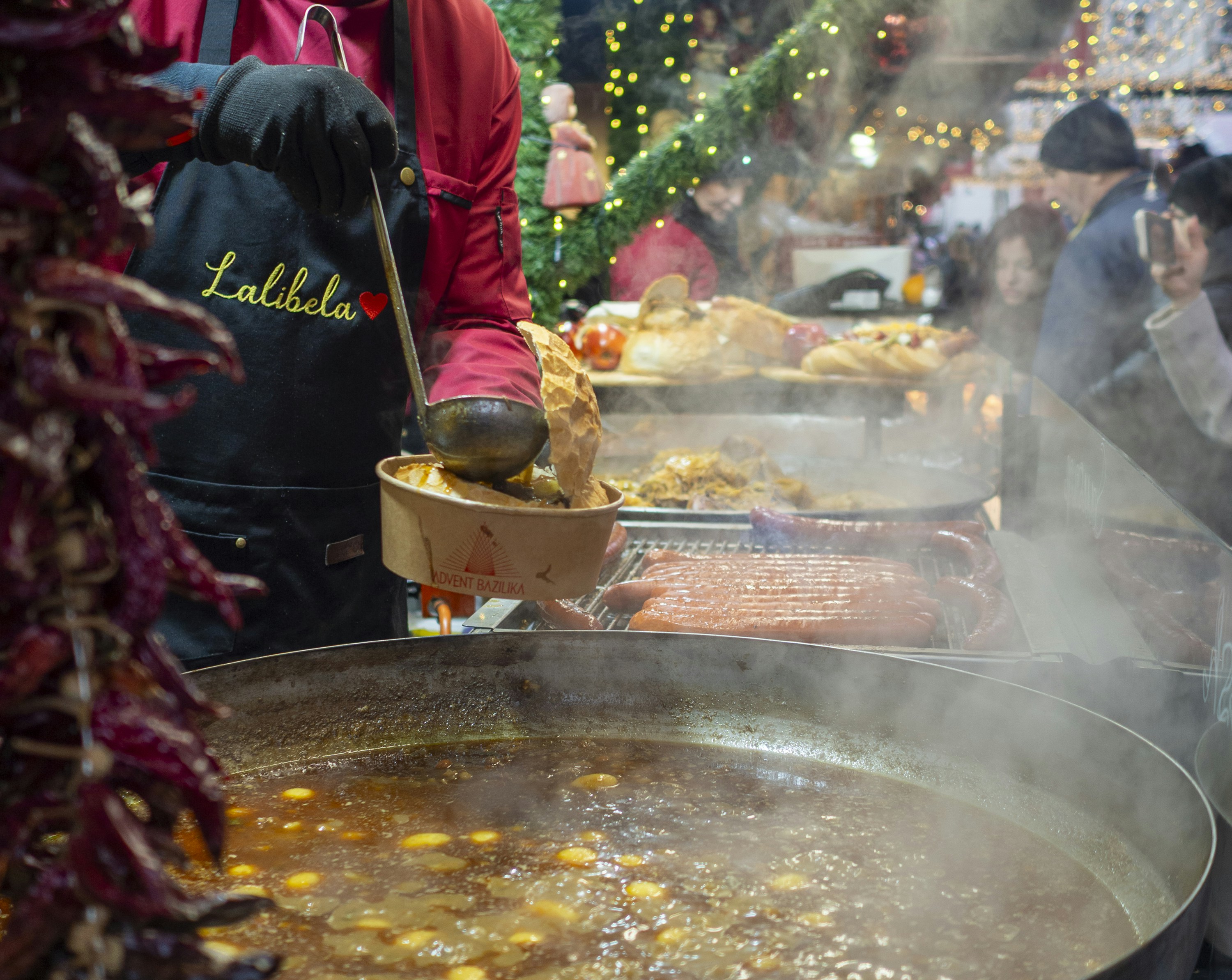 local street food in Budapest Hungary Goulash - destinos baratos europa
