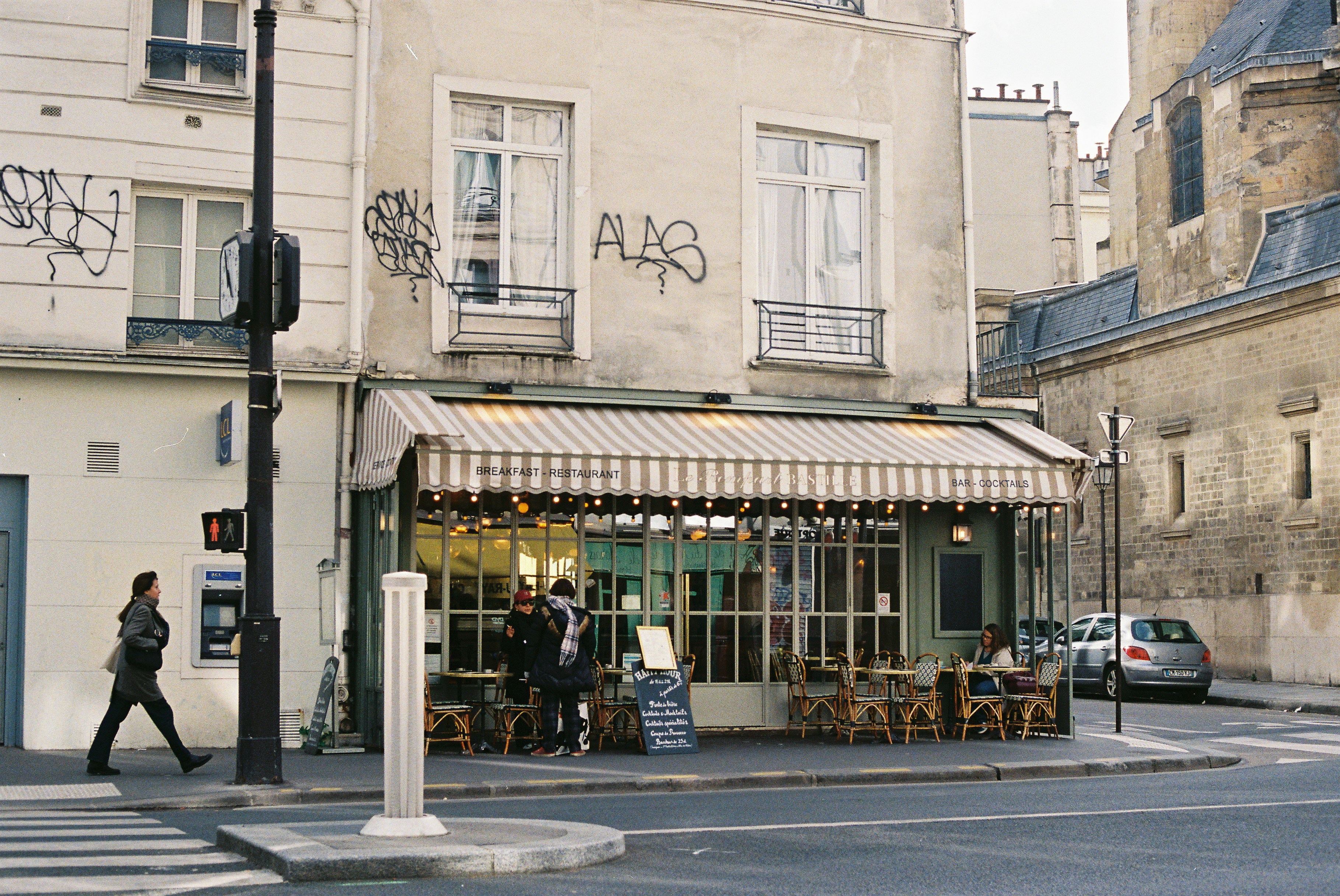 La Bohème Boutique Café