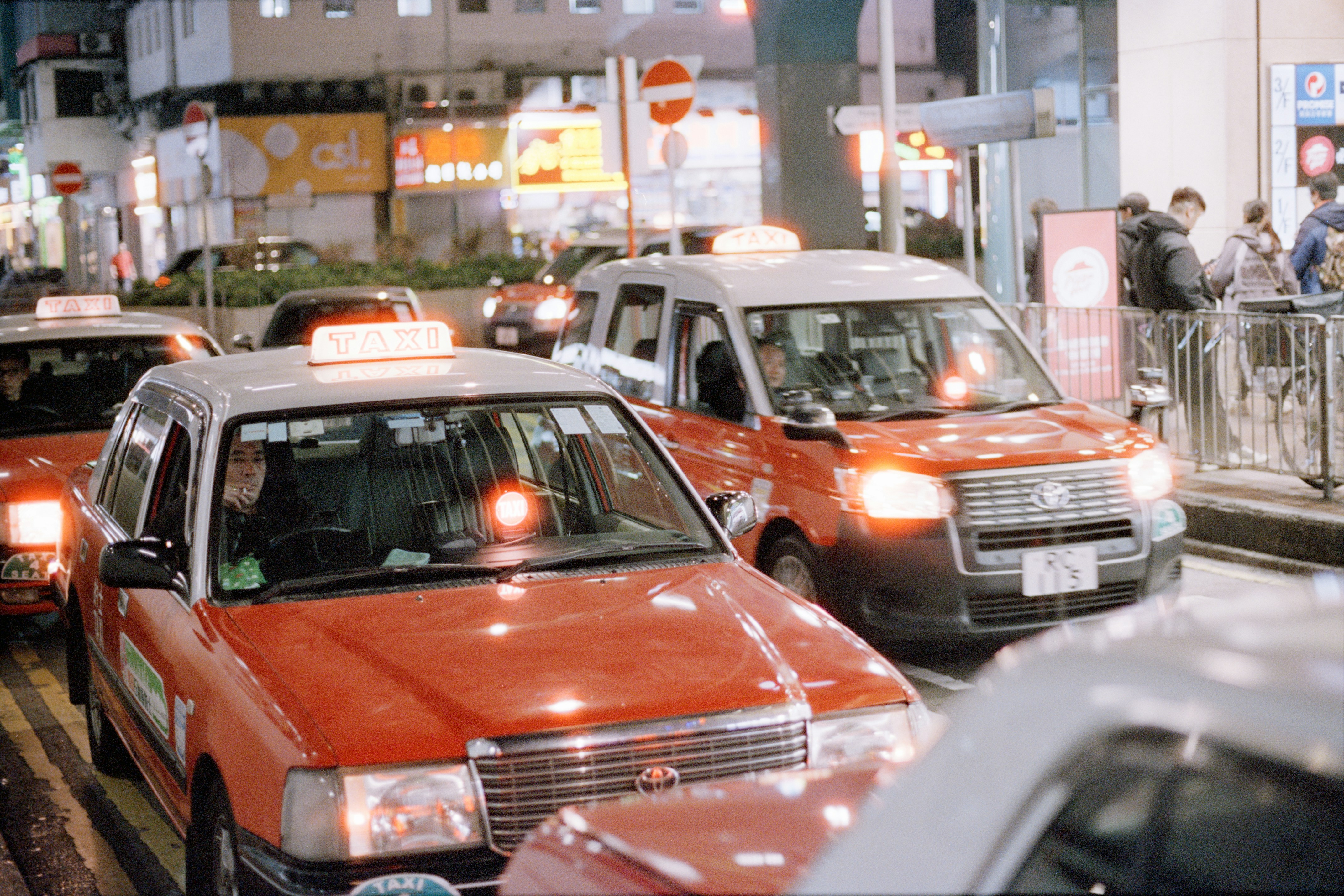 Photo by zhenyao_photo