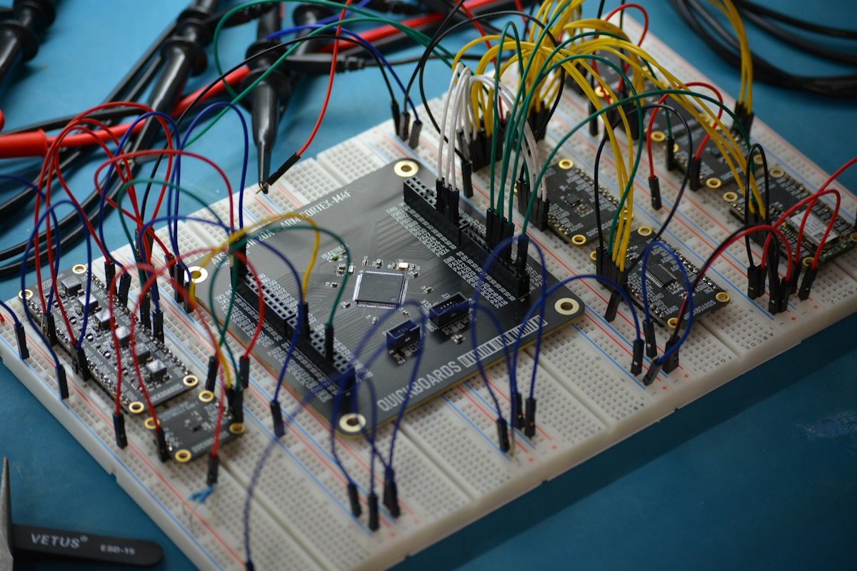 Close up of a breadboard circuit similar to a 555 timer multivibrator setup