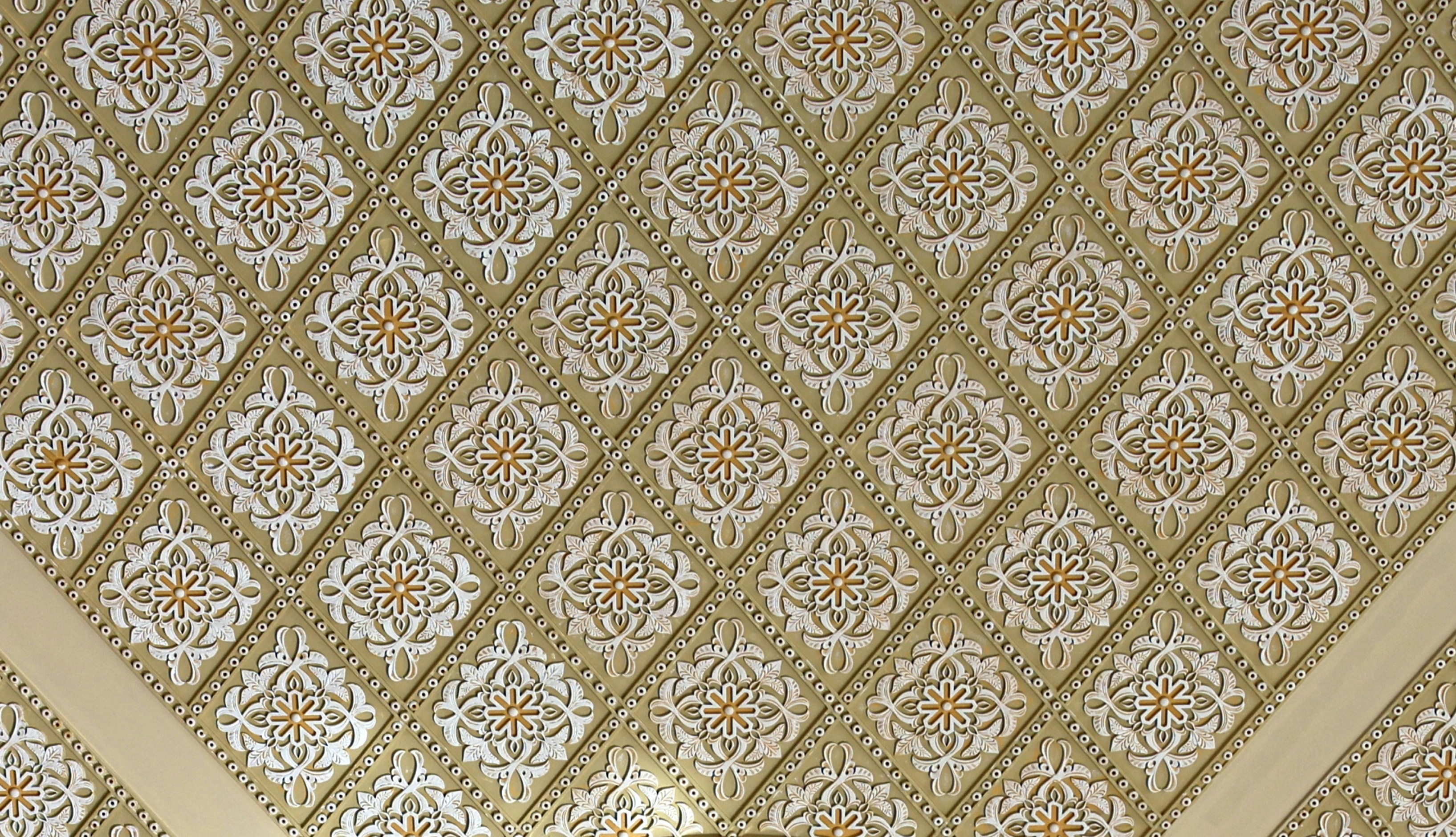 beading decor wallpaper, wallpaper, Beading Crafts for Stress Relief: Modern No‑Sew Décor Ideas 4