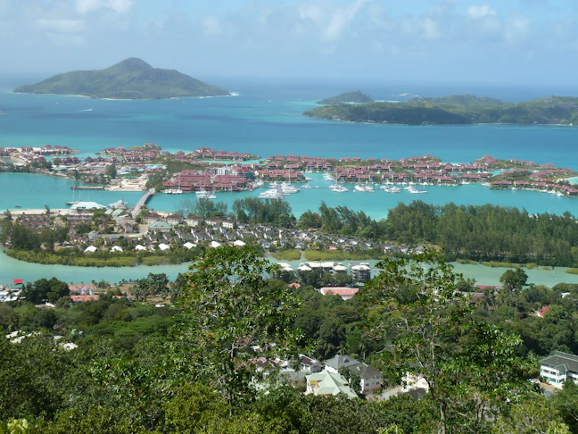 2-Day Victoria Seychelles Family Itinerary