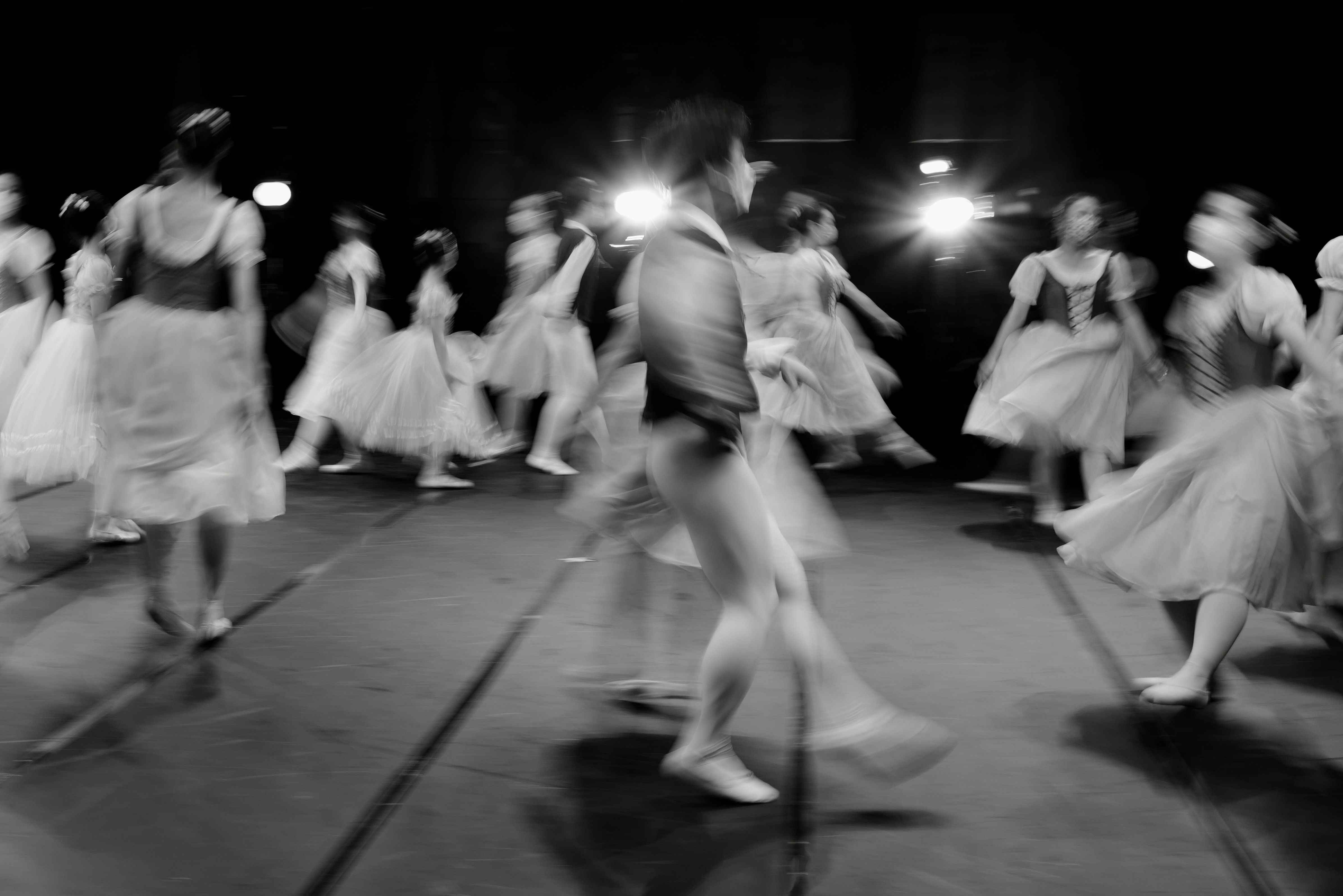 3 chockerande insikter från Lena Dunhams nya självbiografi 'Famesick'!