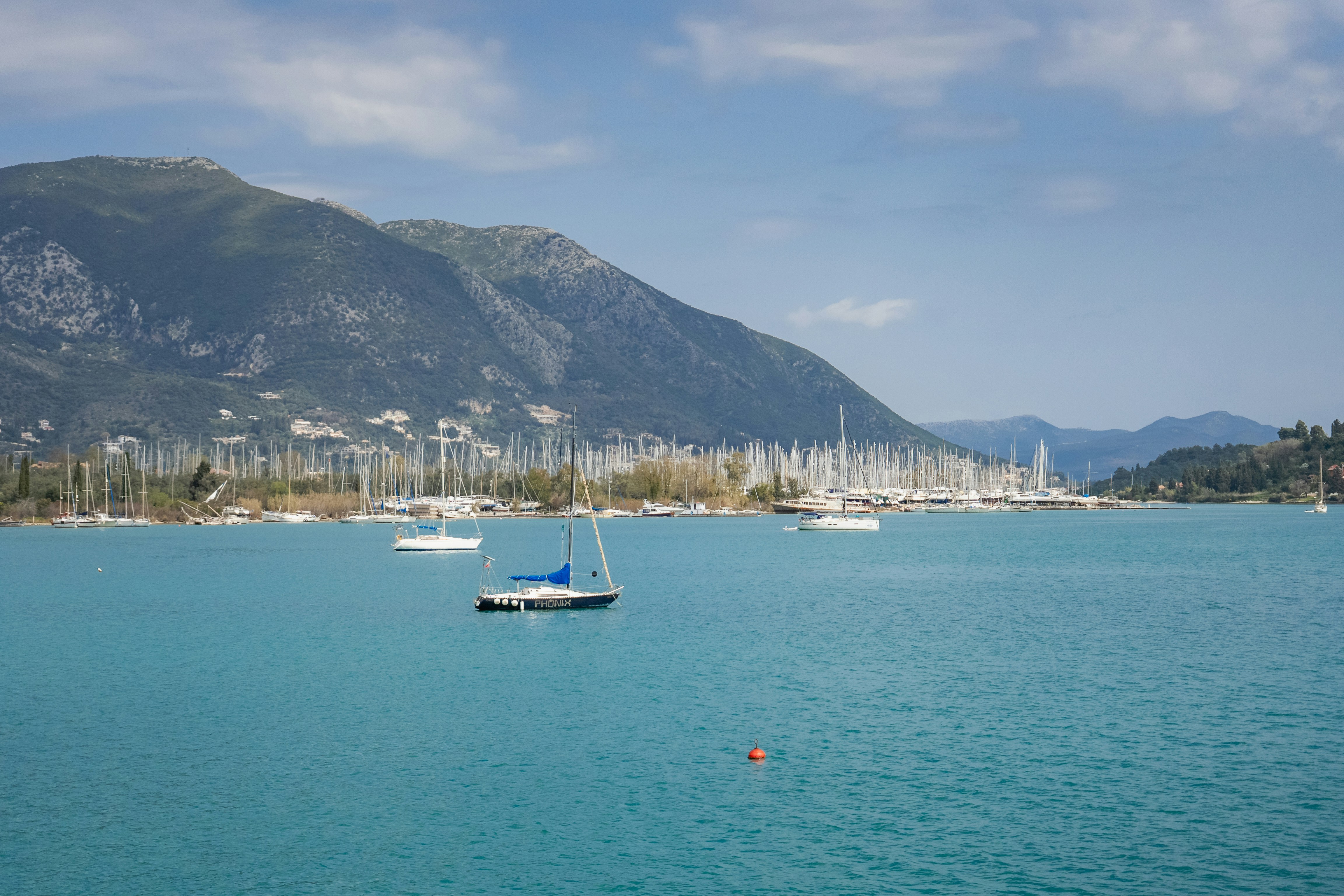 Photo by benjaminelliott