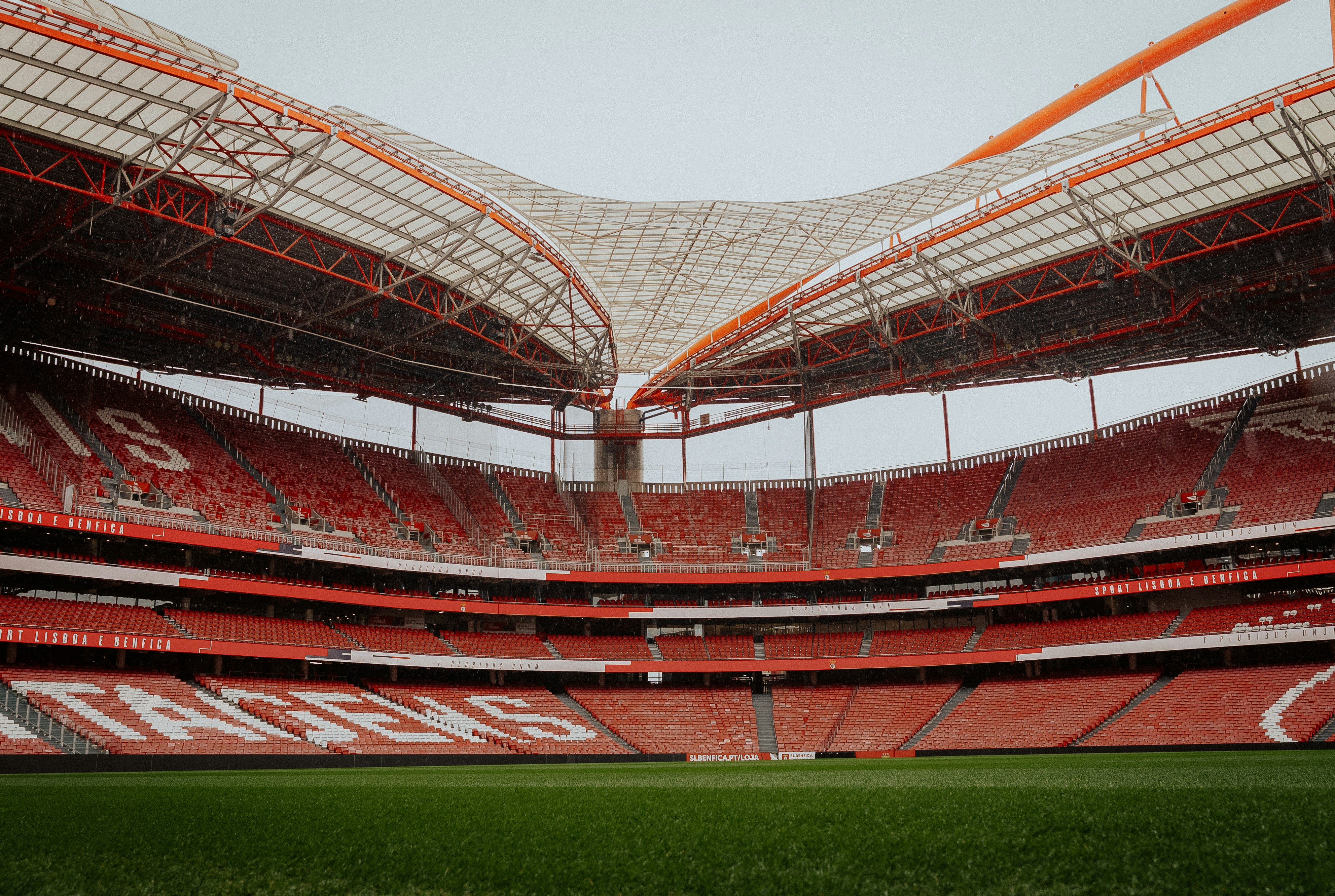 体育场景配图（资料示意）