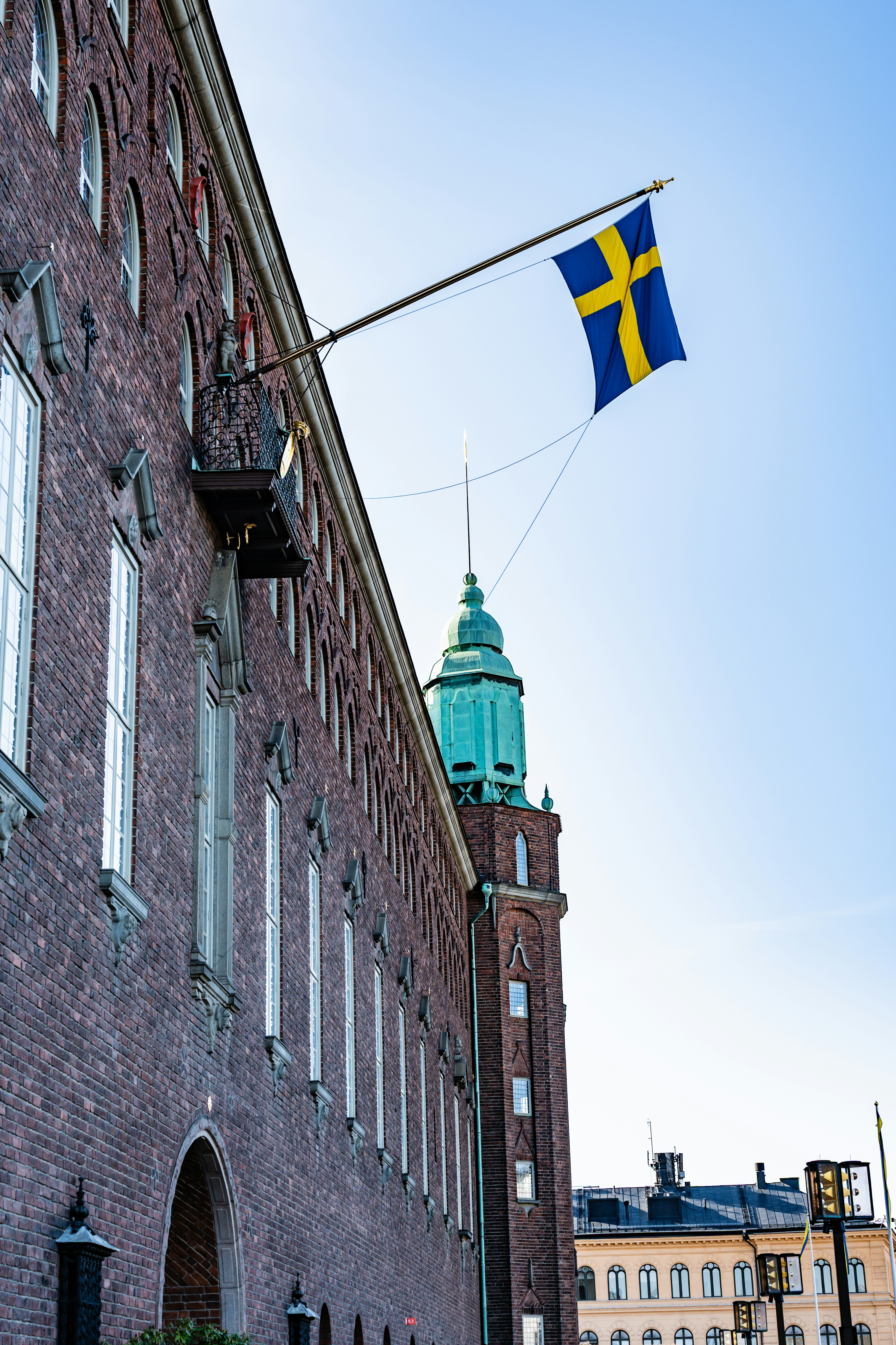 Sverige senker kriminell lavalder til 13 år – møter kraftig motbør