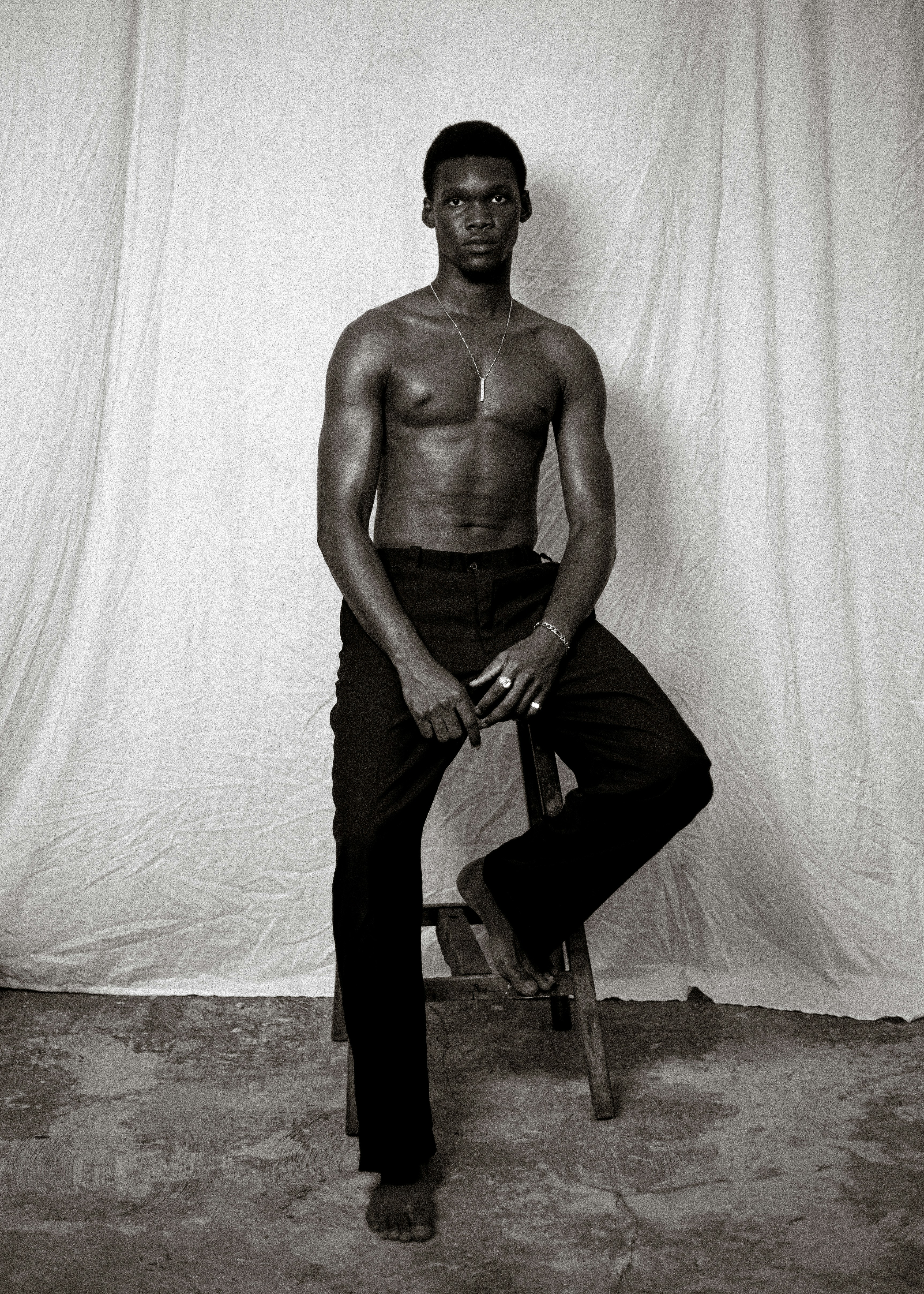 minimalist skin wallpaper, wallpaper, Climate Change and Acne: Is There a Connection? 4