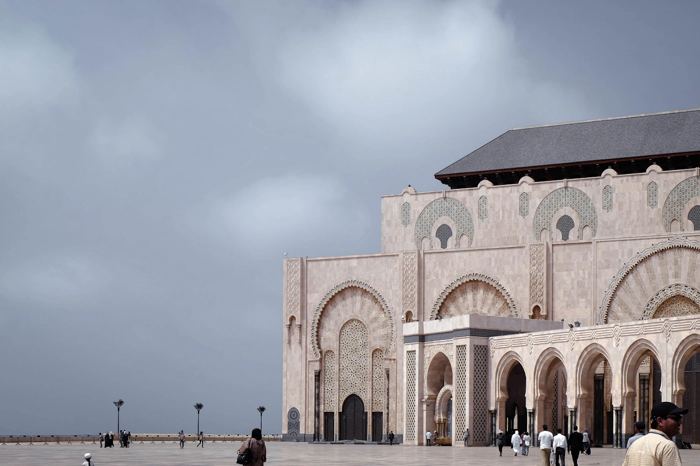 ساحة مسجد الحسن الثاني في الدار البيضاء، المغرب