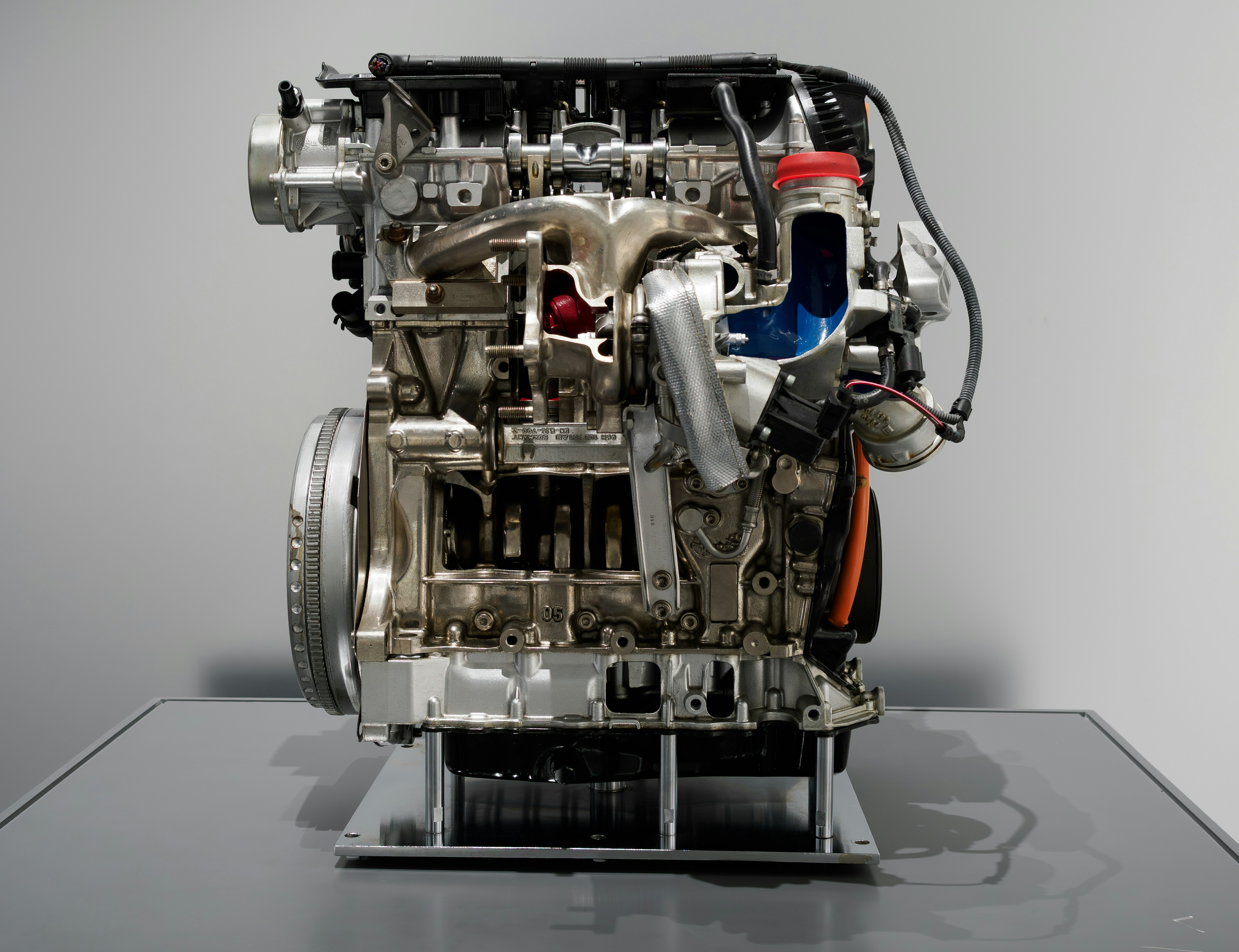 A cutaway view of a complex internal combustion engine.