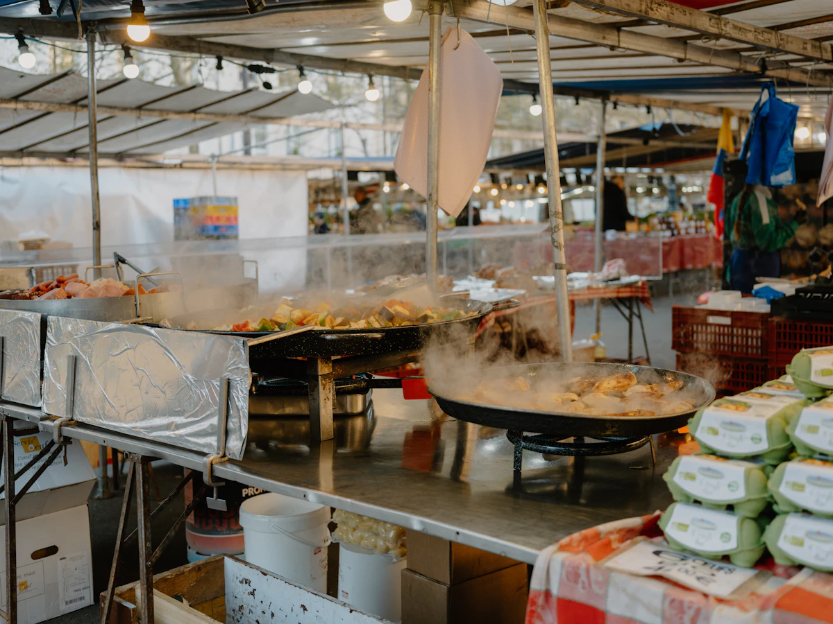 Representative image: a family-friendly outdoor market food stall