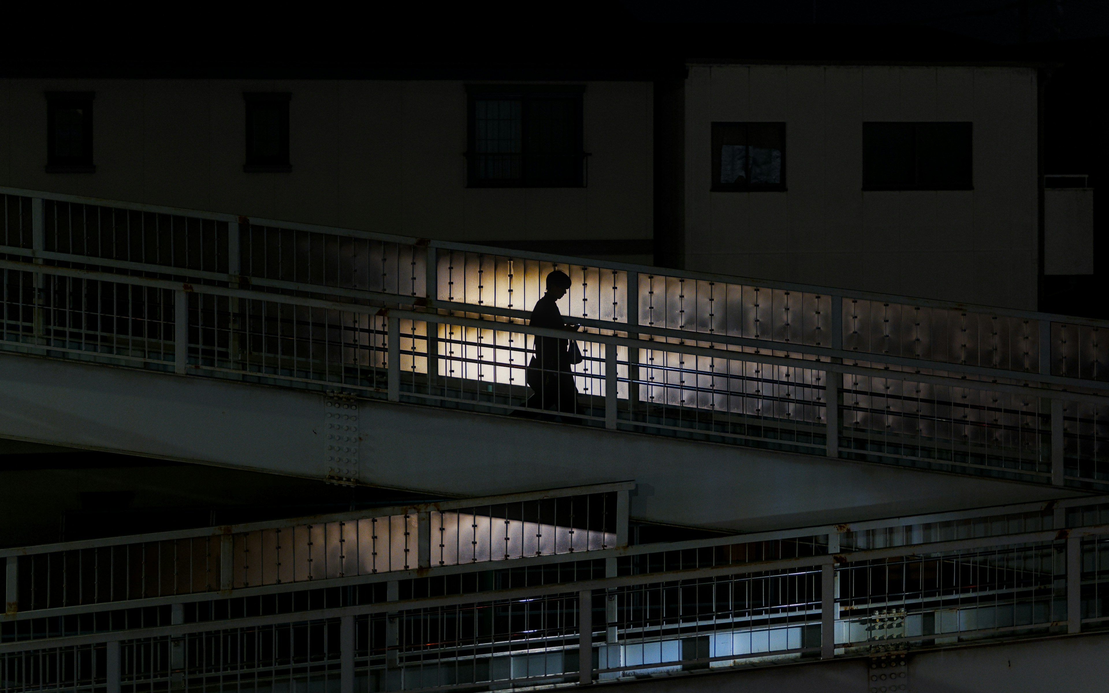 je neemt het te persoonlijk allemaal, terwijl het antwoord gewoon leipe shit is