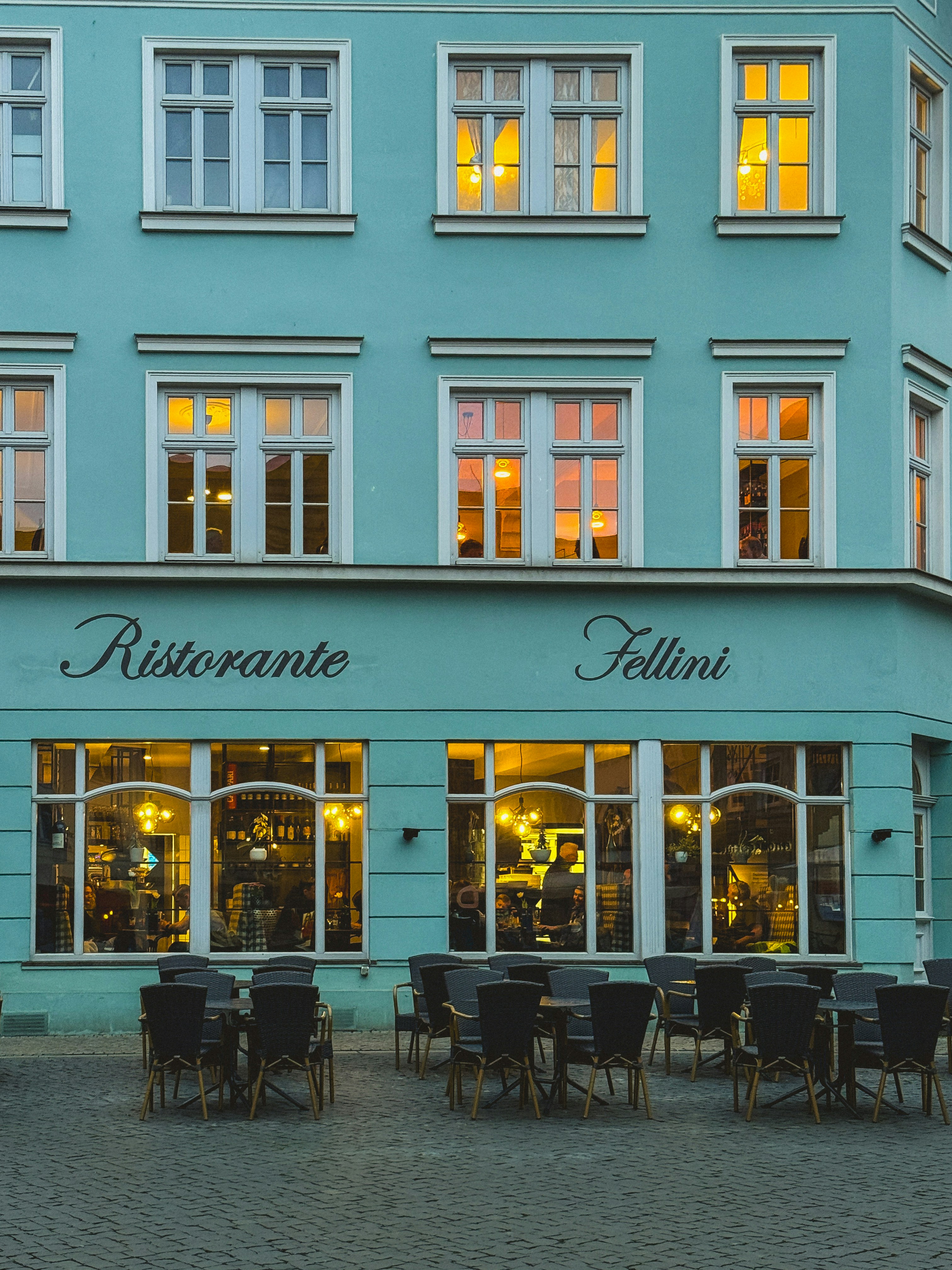 Ristorante fellini exterior with outdoor seating