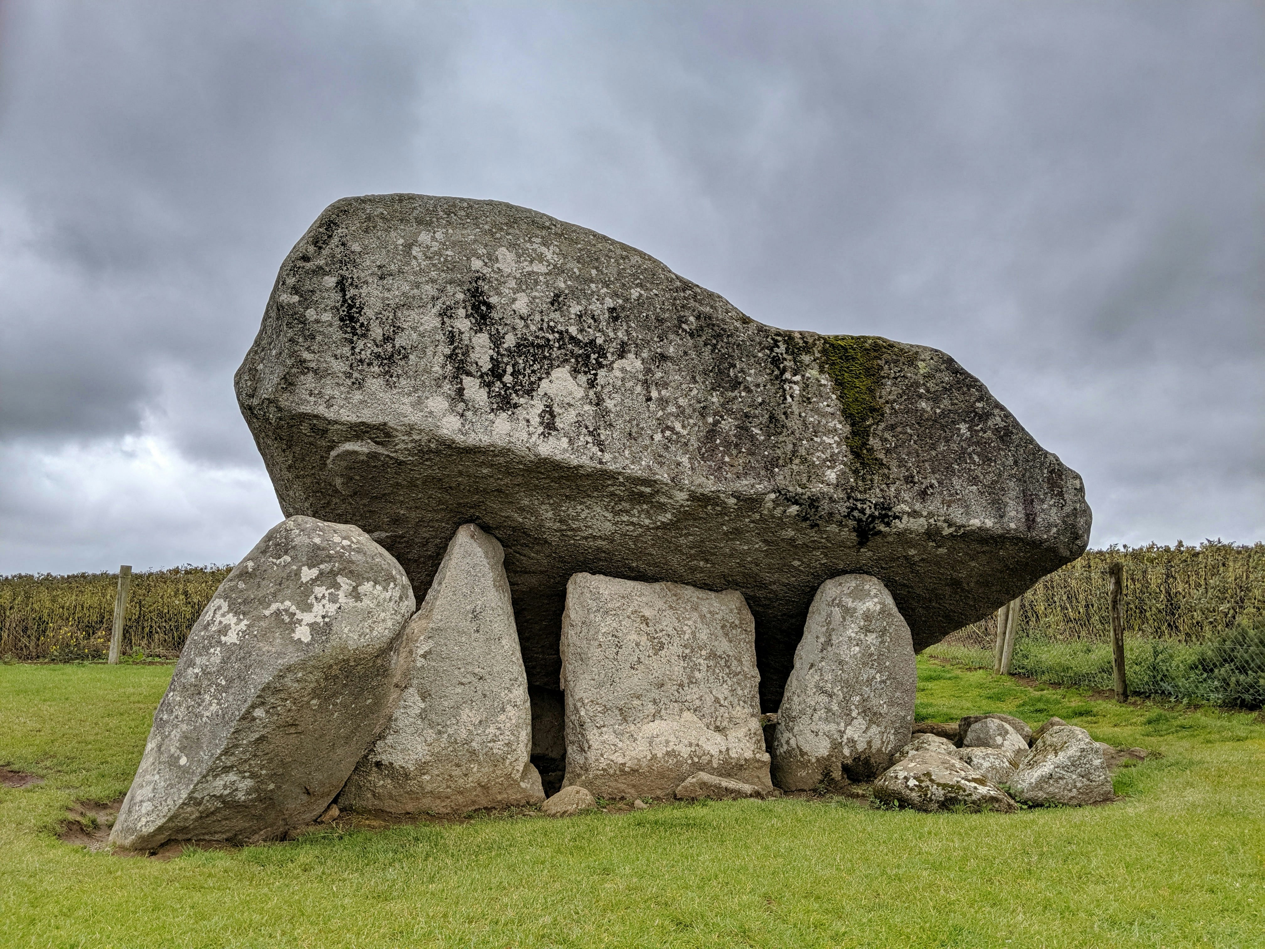 ancient stone landscape, wallpaper, Ancient Landscapes: Exploring Spiritual Connections 5