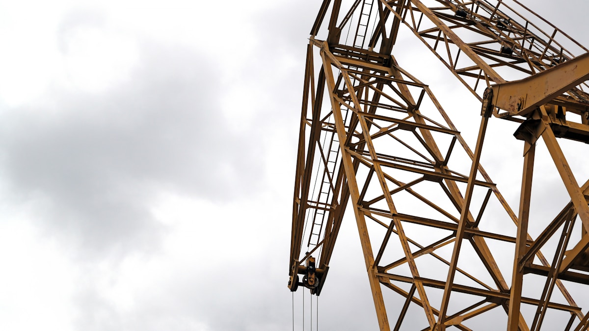 On-site crane services image background image