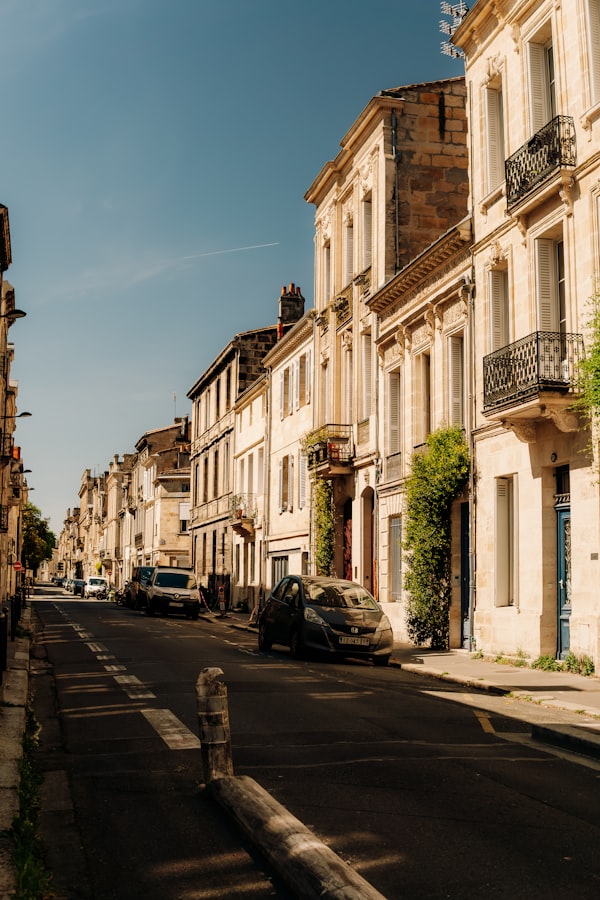 Architecture bordelaise, b&acirc;timents historiques
