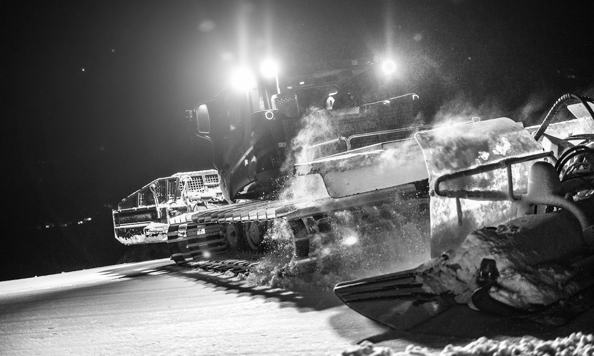 The Night Shift at Cerro Catedral: What the Grooming Crew Does While You Sleep