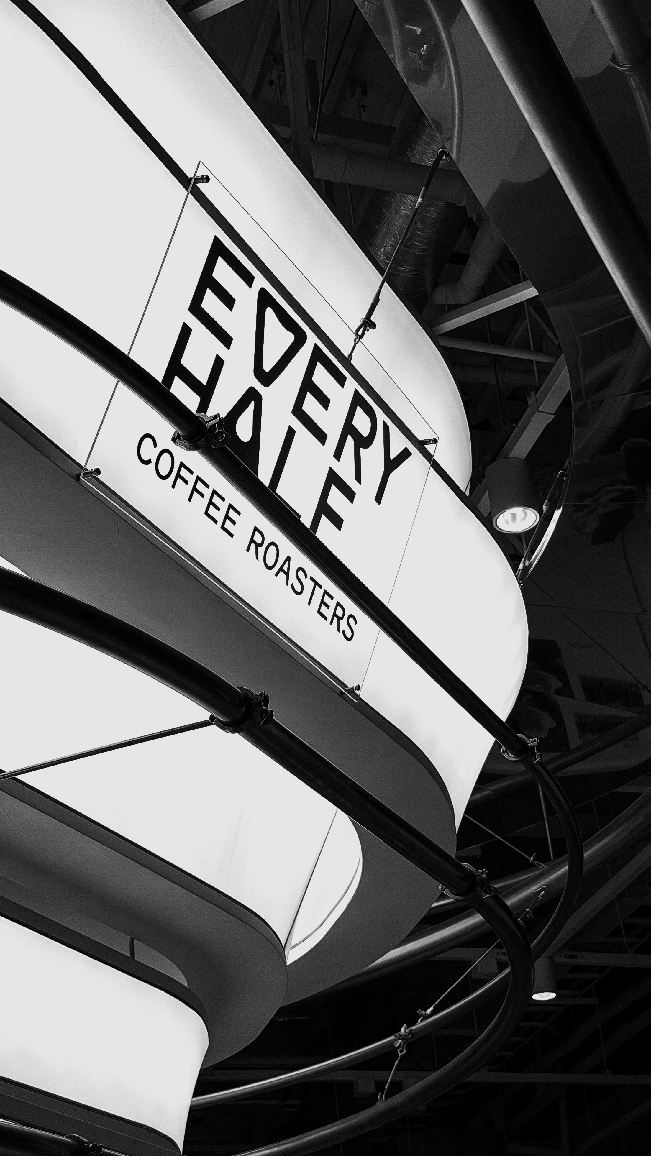 Ogni metà dei torrefattori di caffè firma in bianco e nero