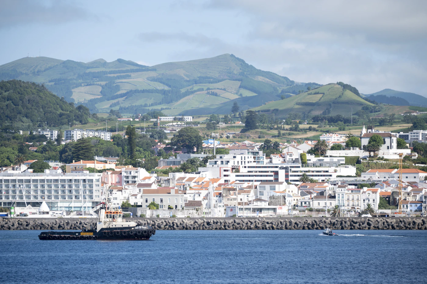 Ponta Delgada z moře