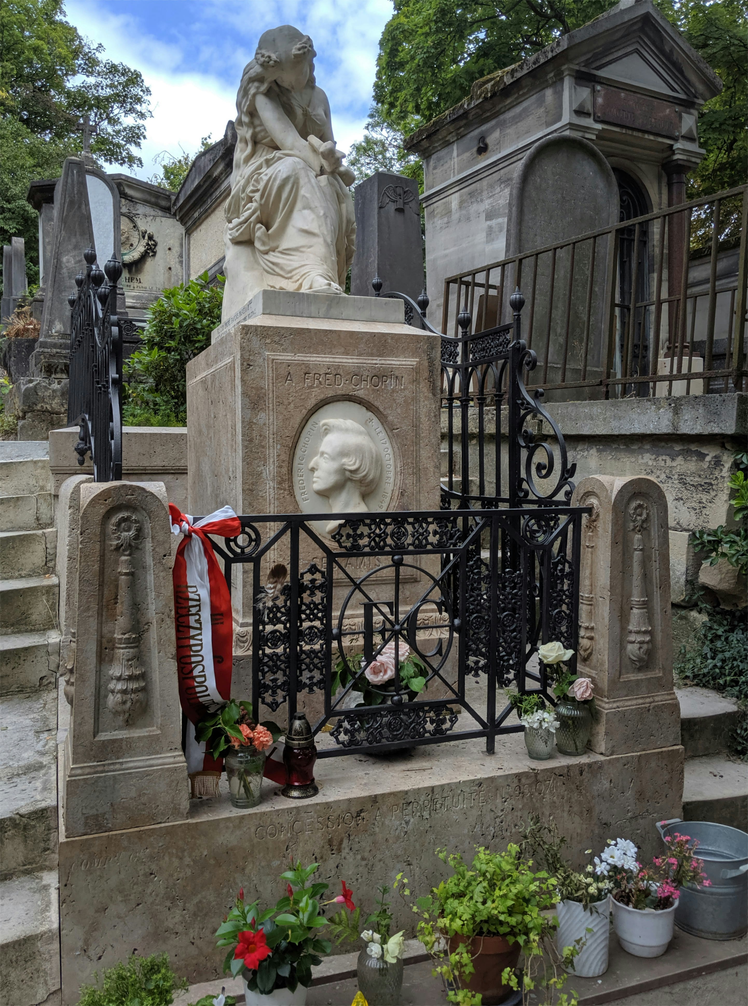 MONUMENT BOOKMARK