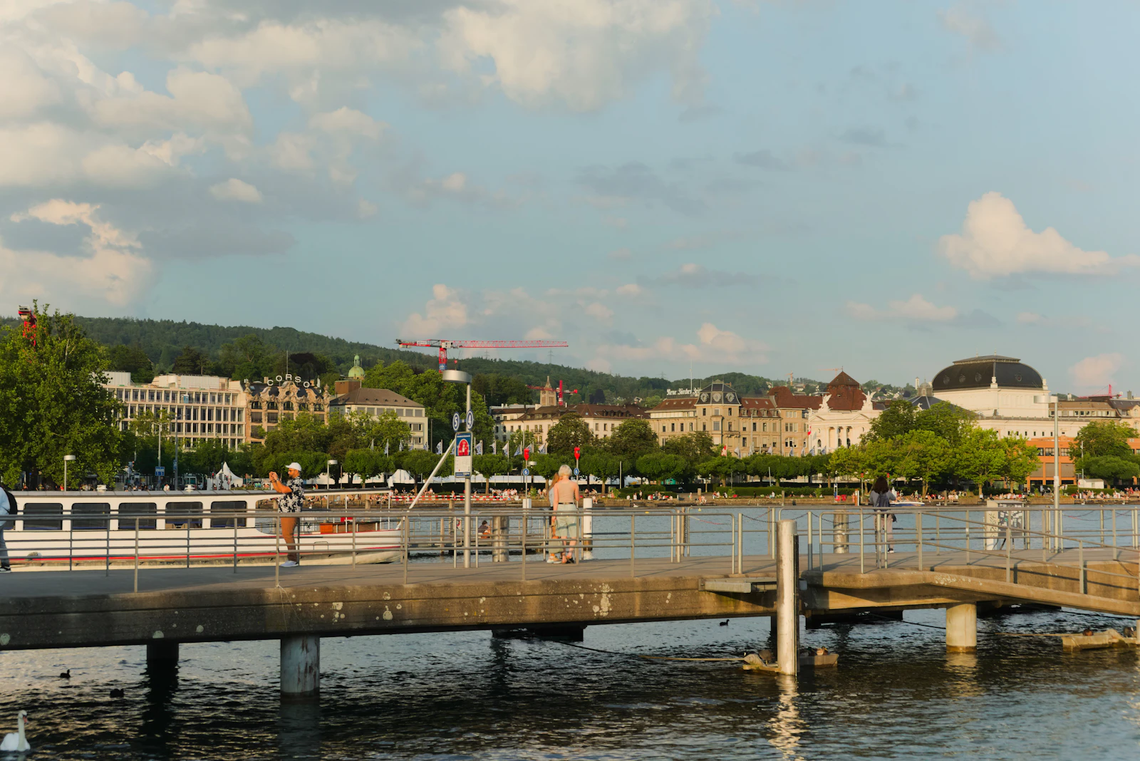 La Réserve Eden au Lac Zurich: A Philippe Starck Yacht Club on the Lake