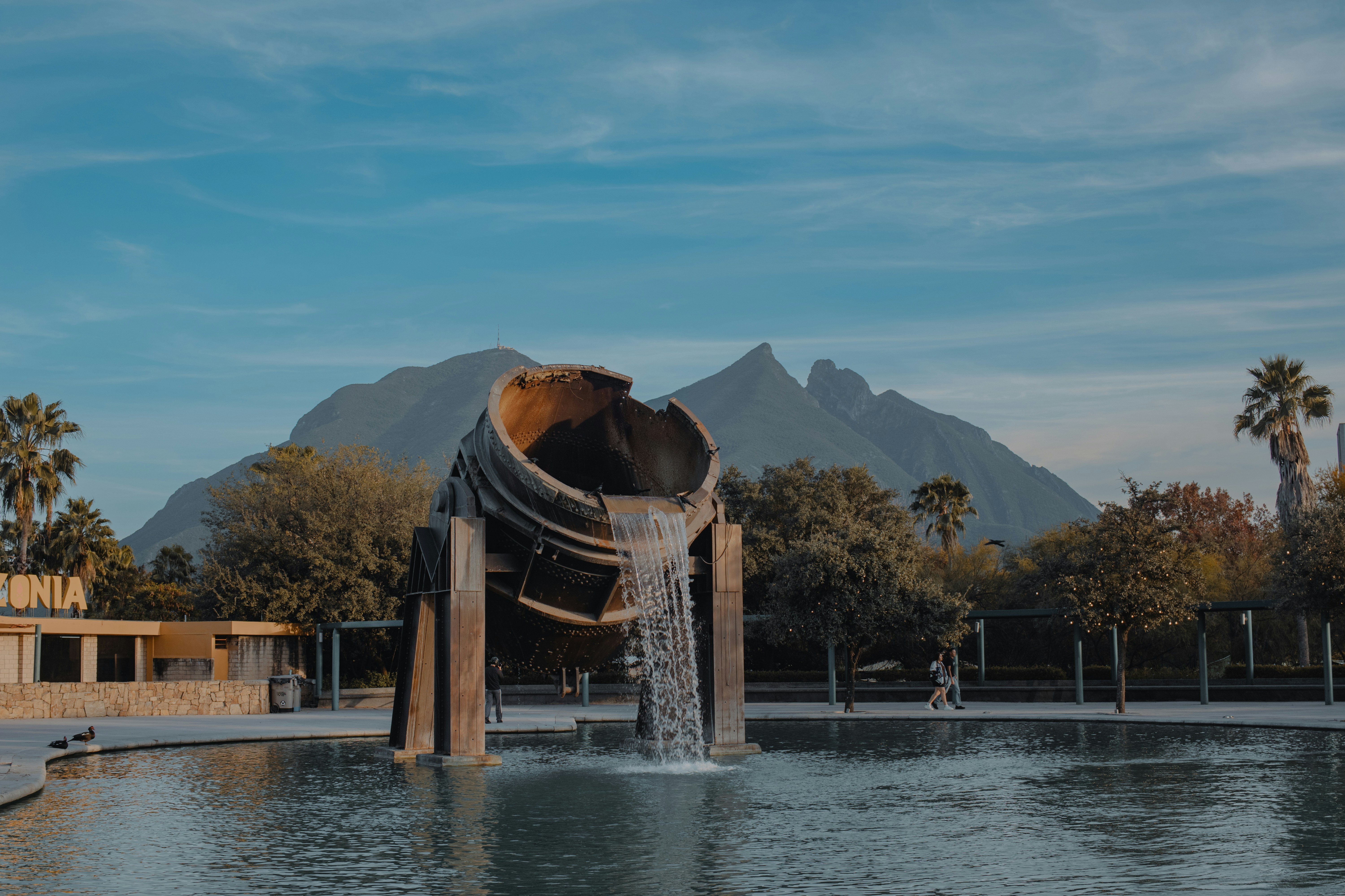 Plaza Maya
