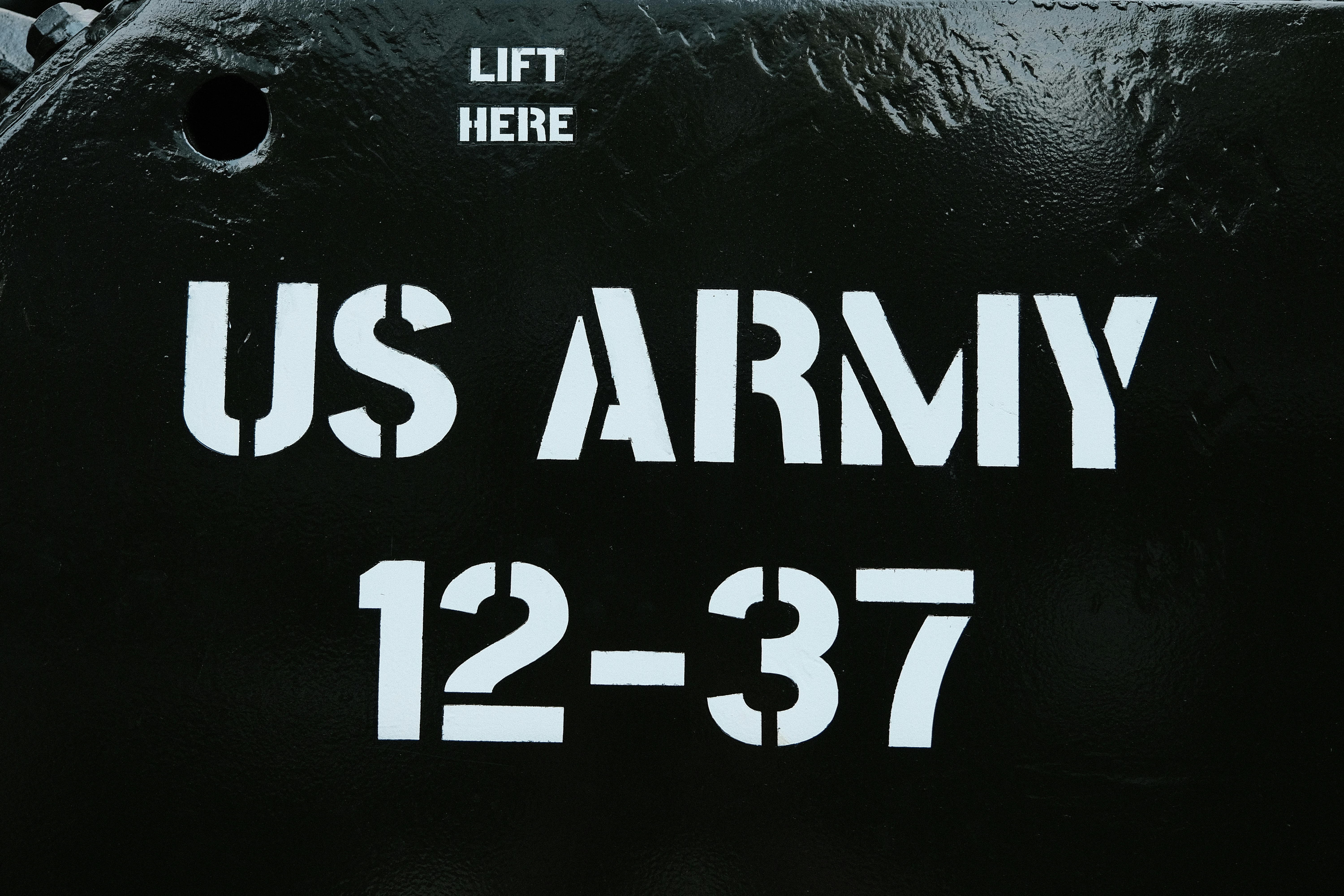 Солдат США звинувачується у ставках на ринку прогнозів щодо захоплення Мадуро.