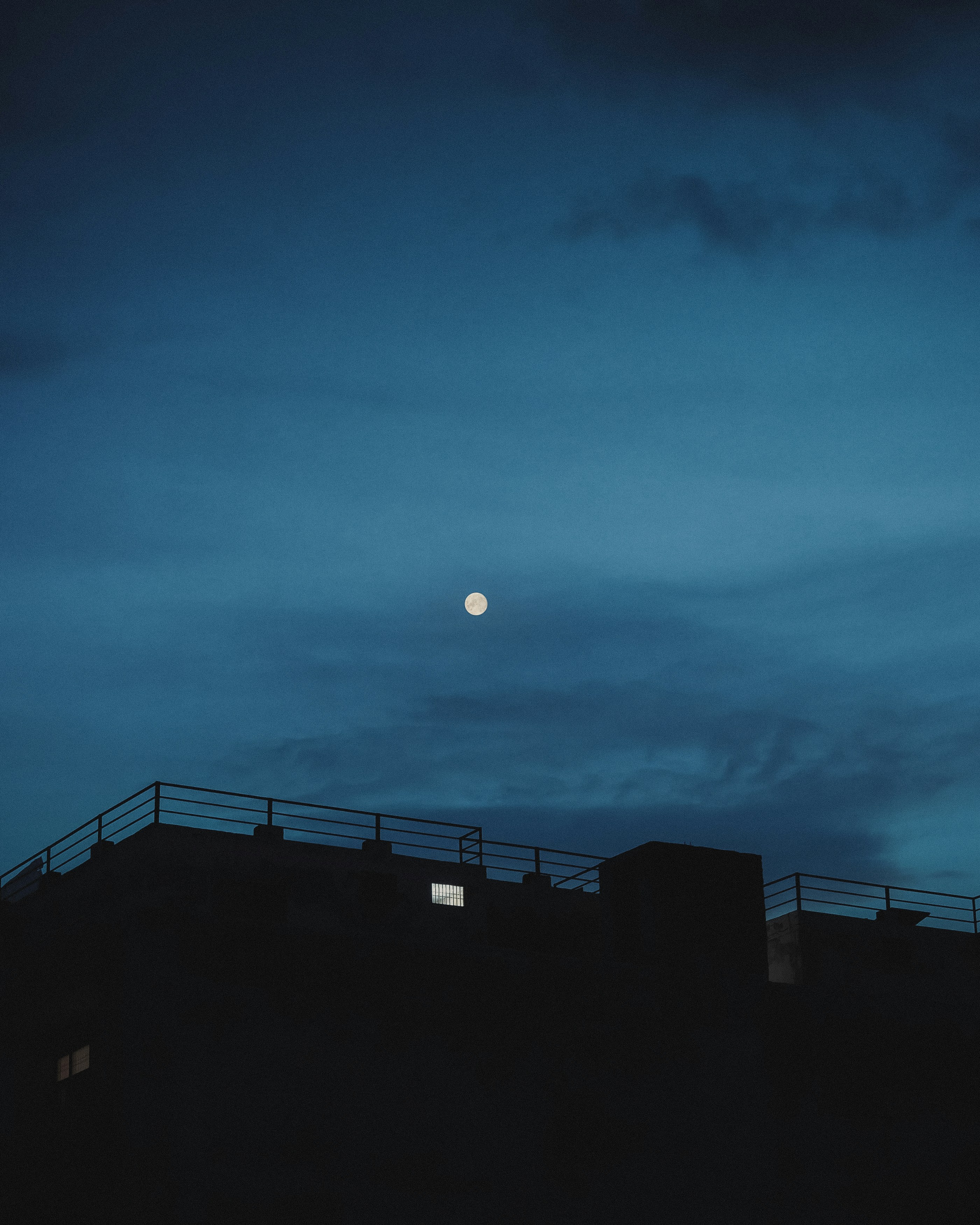 Photo by pixelbyzaki
