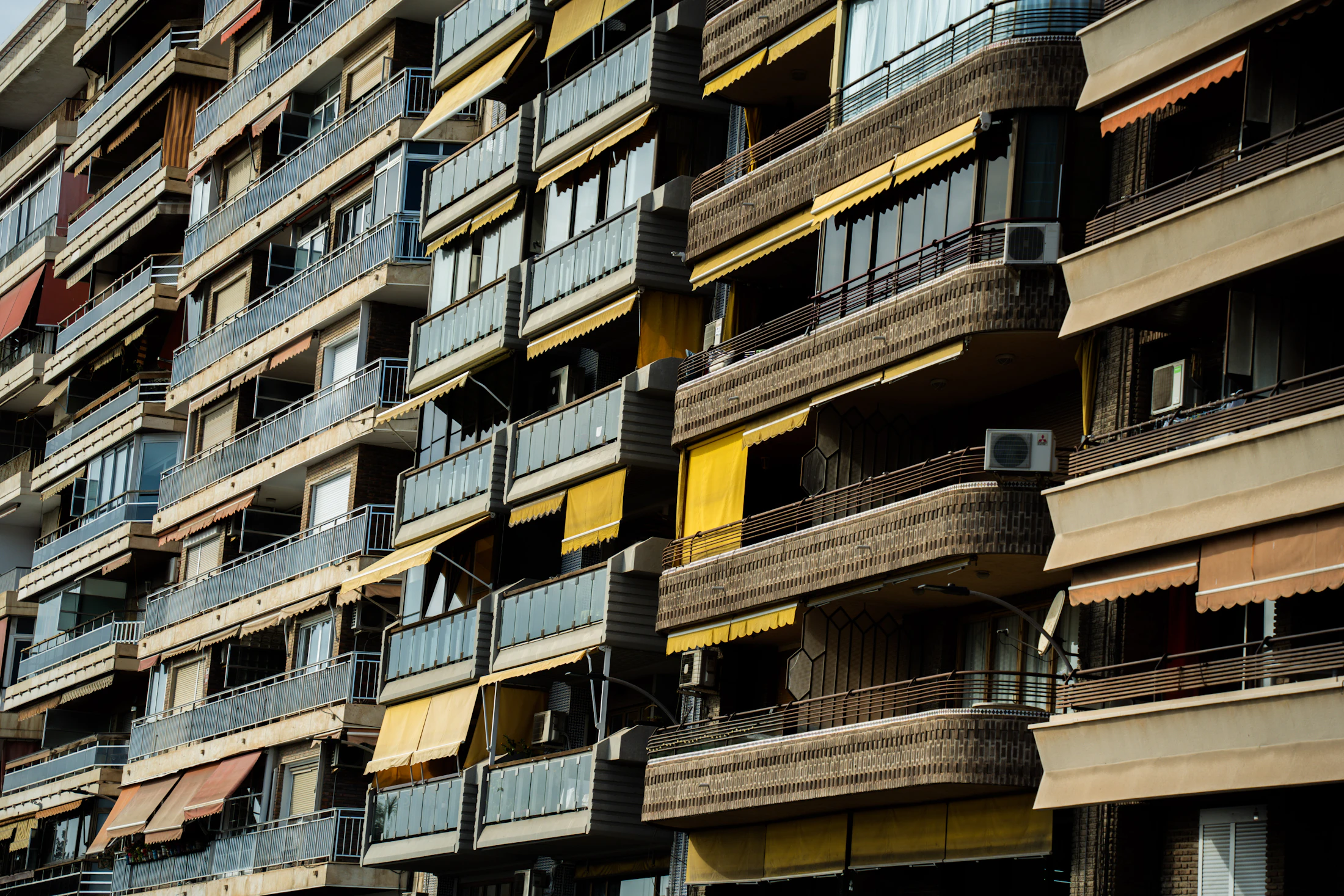 721 Exchange Tax Benefits: Deferral, Diversification & Estate Planning