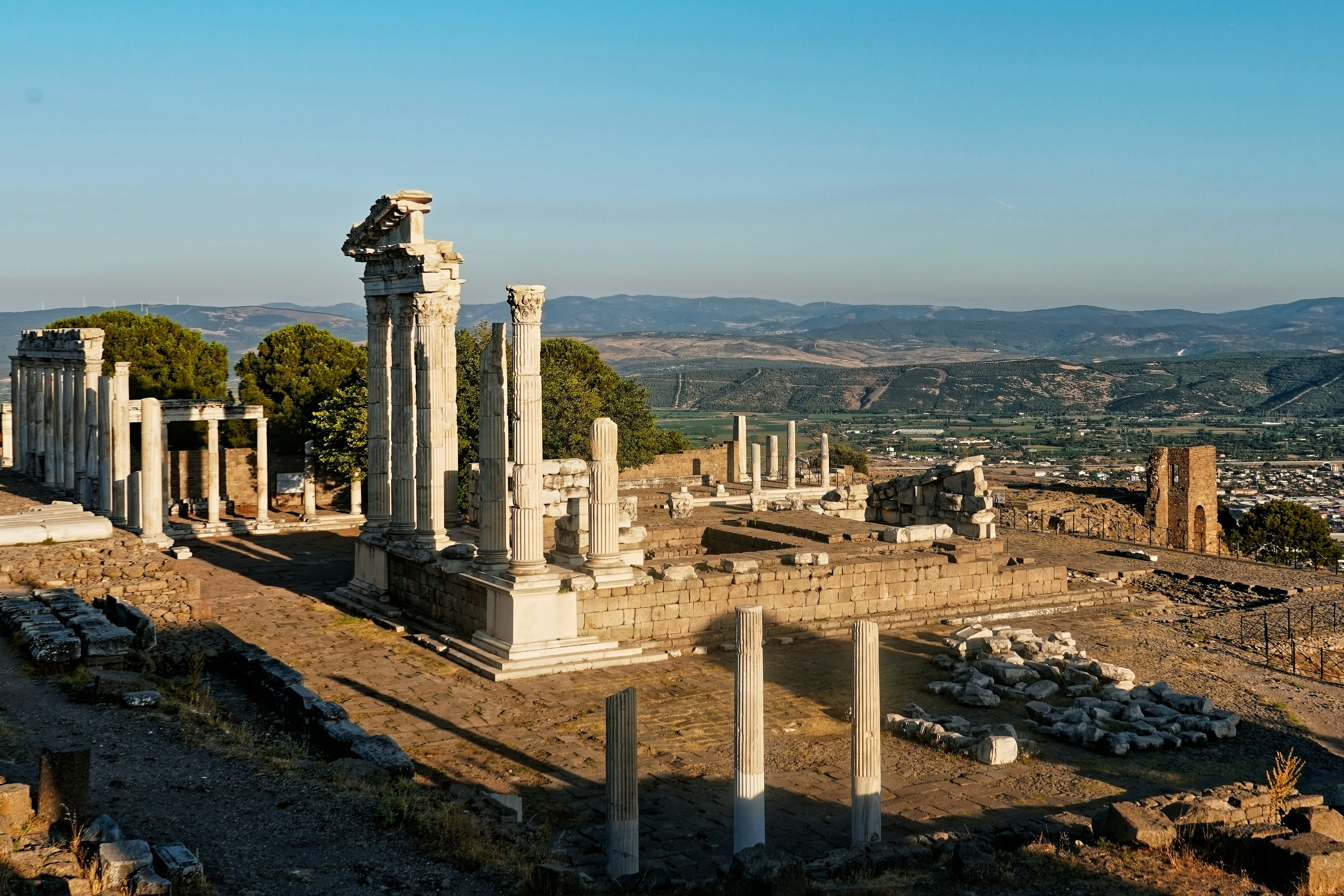 ancient city wallpaper, wallpaper, Pengepungan Konstantinopel: Serangan Umayyah yang Gagal 5