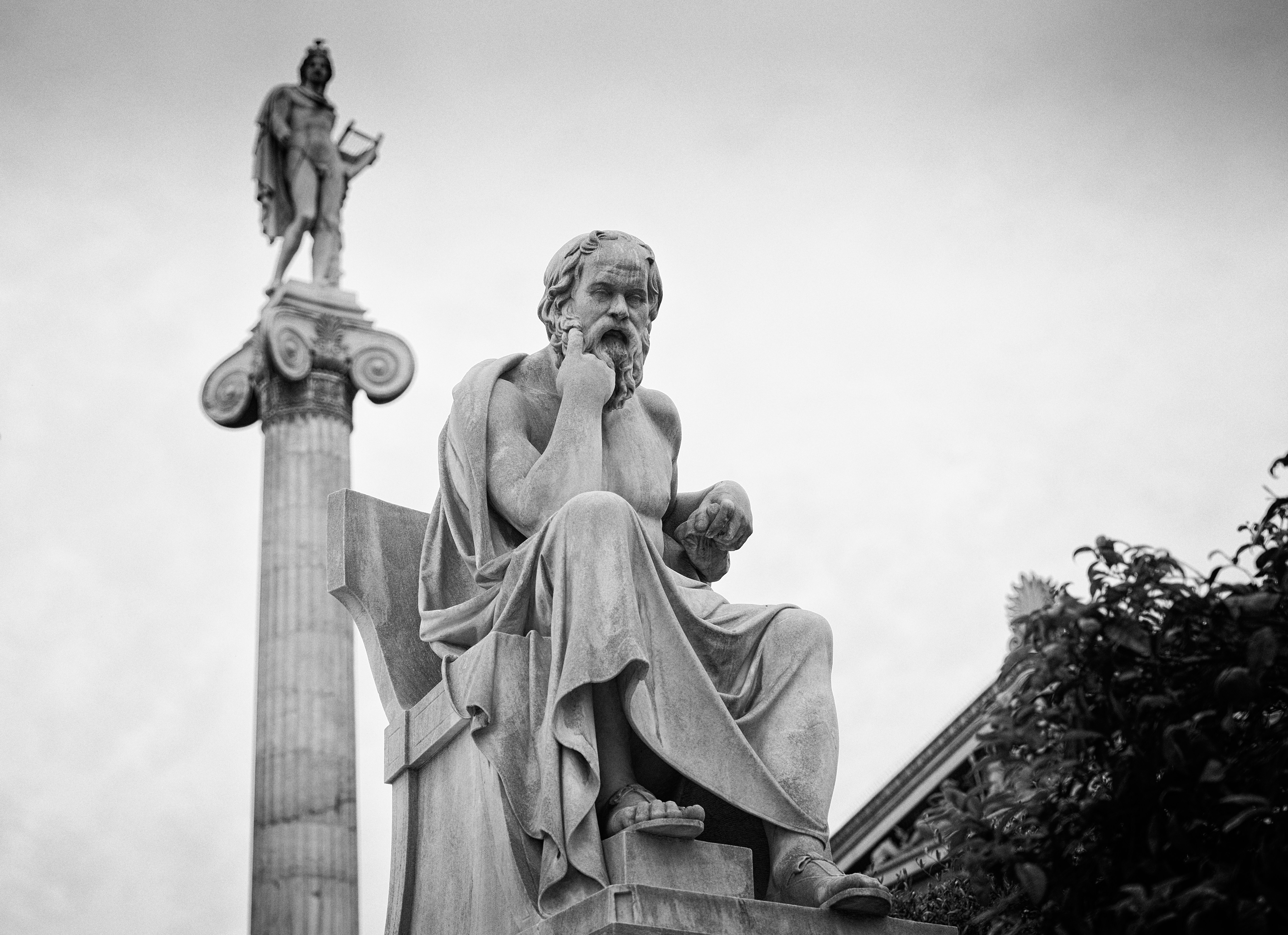 Statua di Socrate ad Atene, Grecia