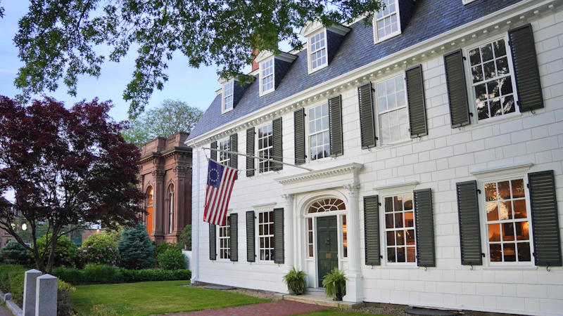 Residential home in Glen Ellyn, Illinois