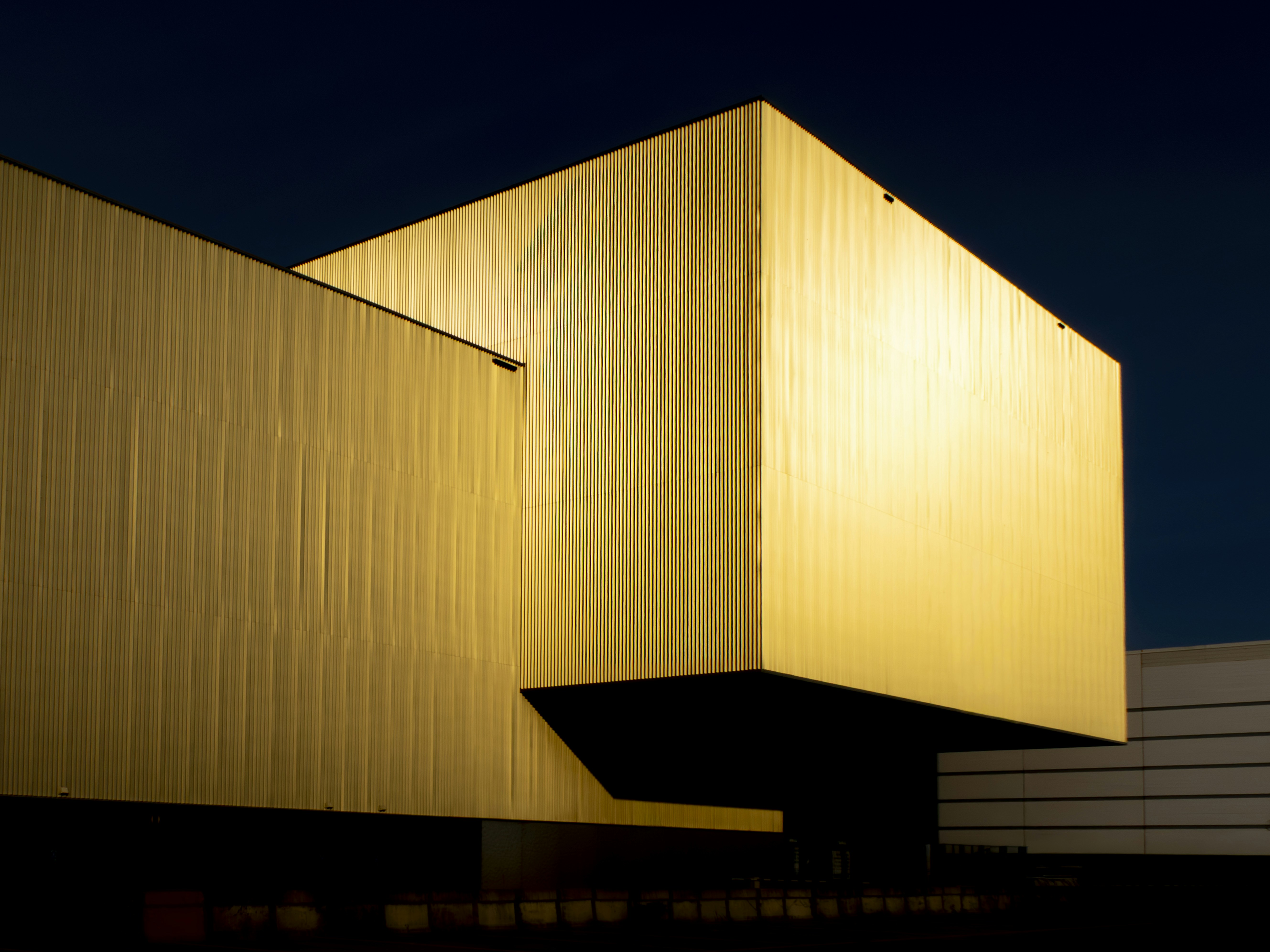 Find Out Why Your Office Rugs Deserve Greater Than Just Regular Vacuuming And Discover The Surprise Benefits Of Specialist Cleansing That Can Change Your Work Space
