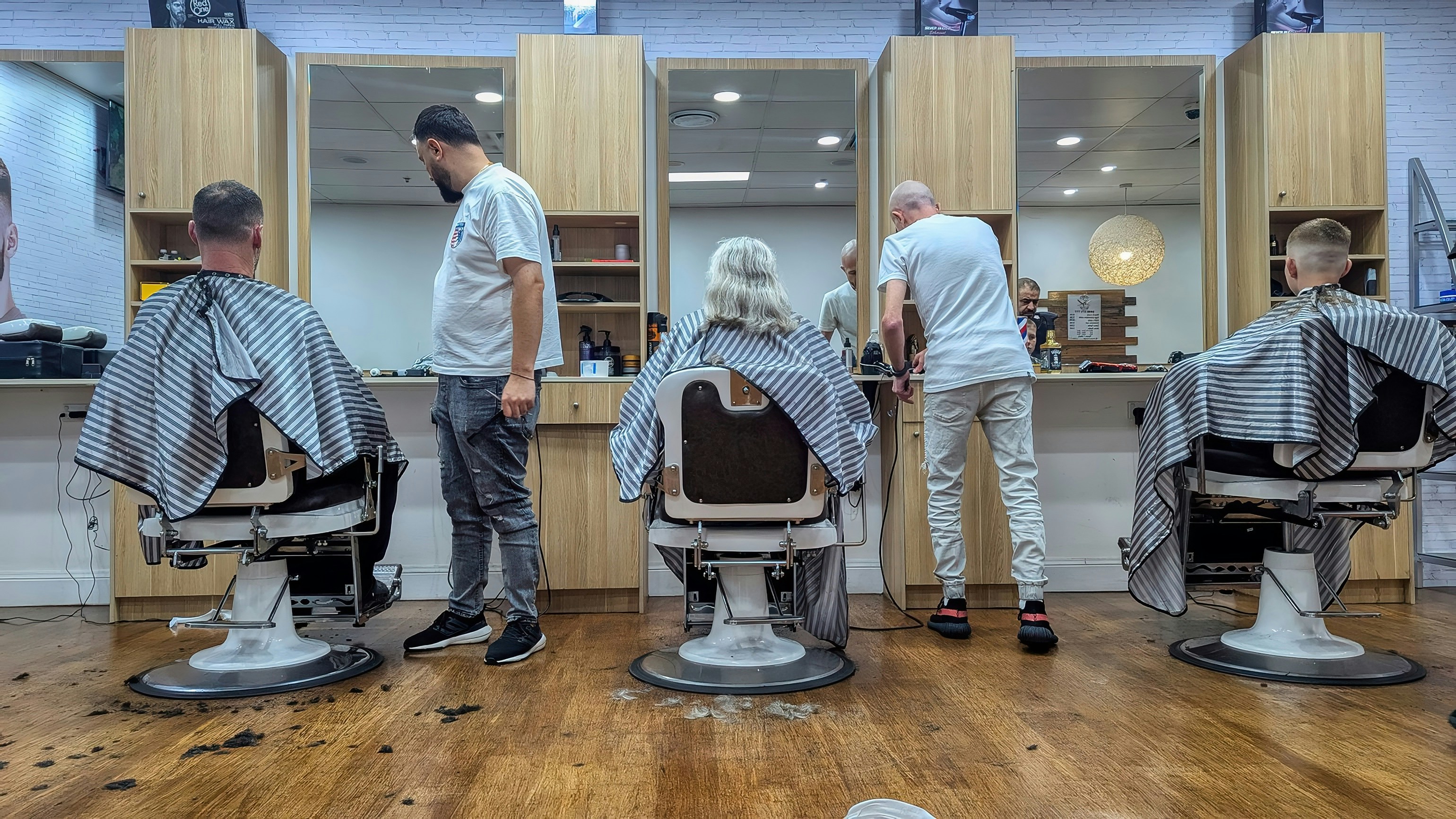 salon haircut