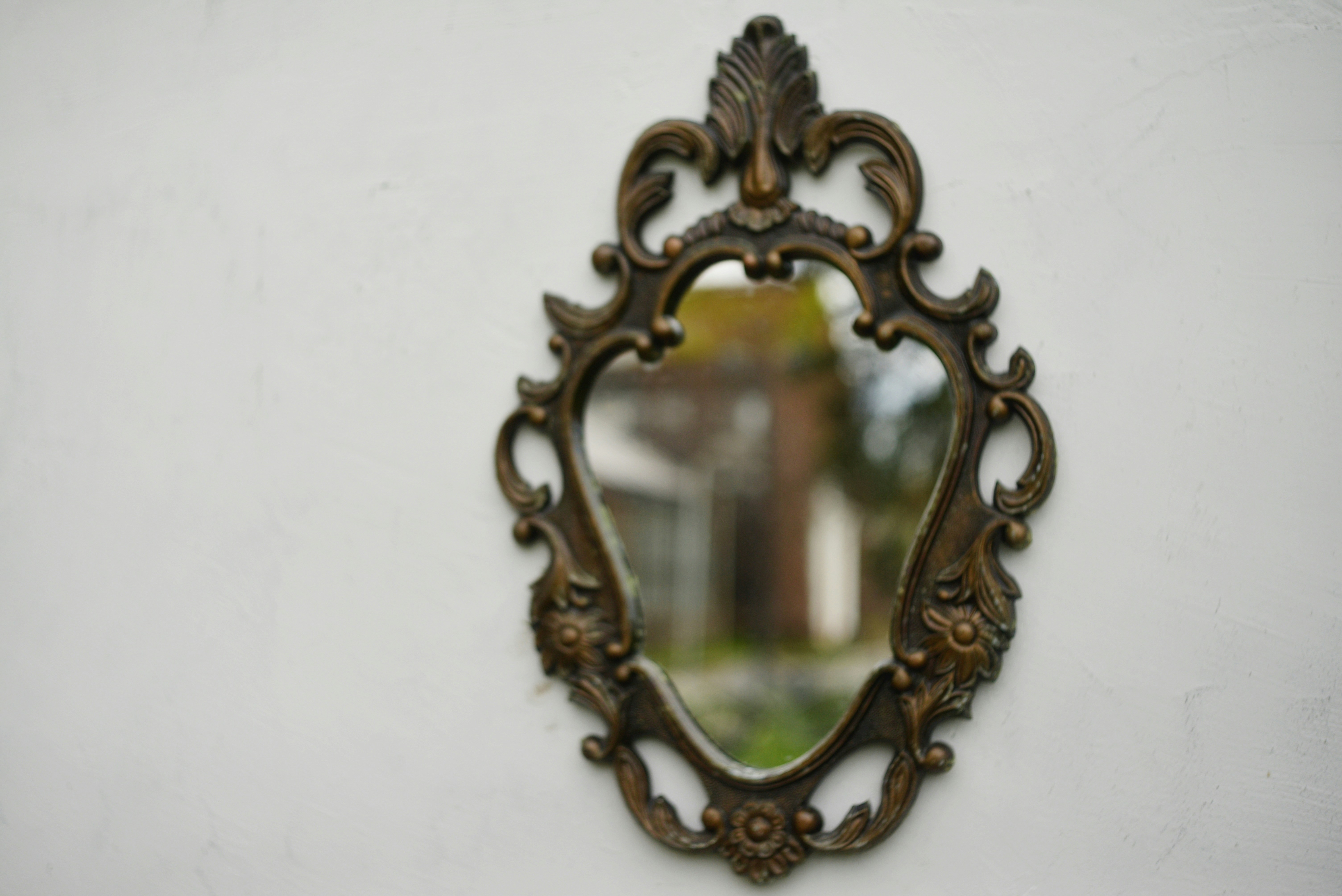 decorative wall mirror