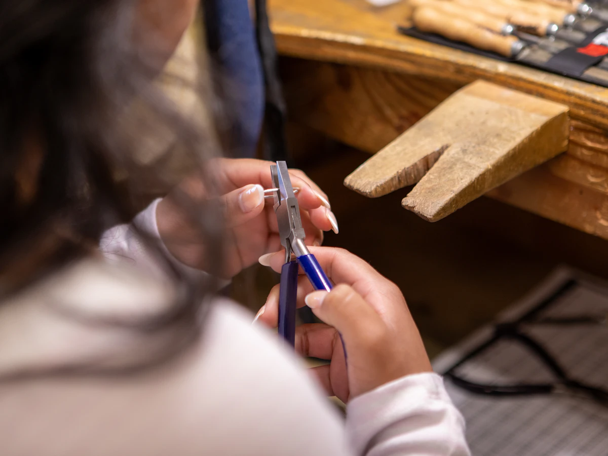 Fine jewellery craftsmanship