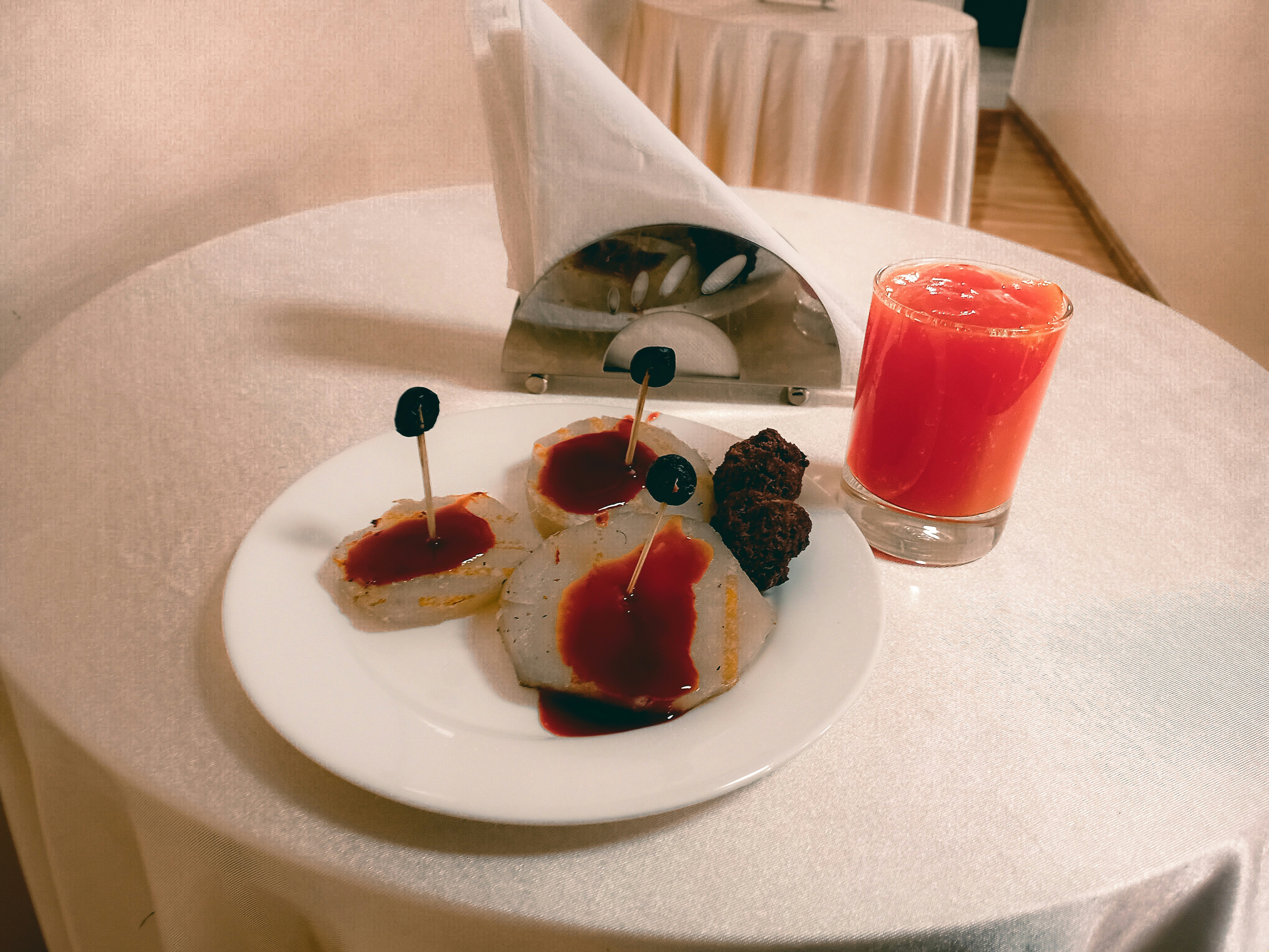 appetizers food