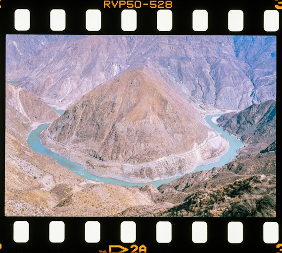 How River Commerce Shaped European Geography